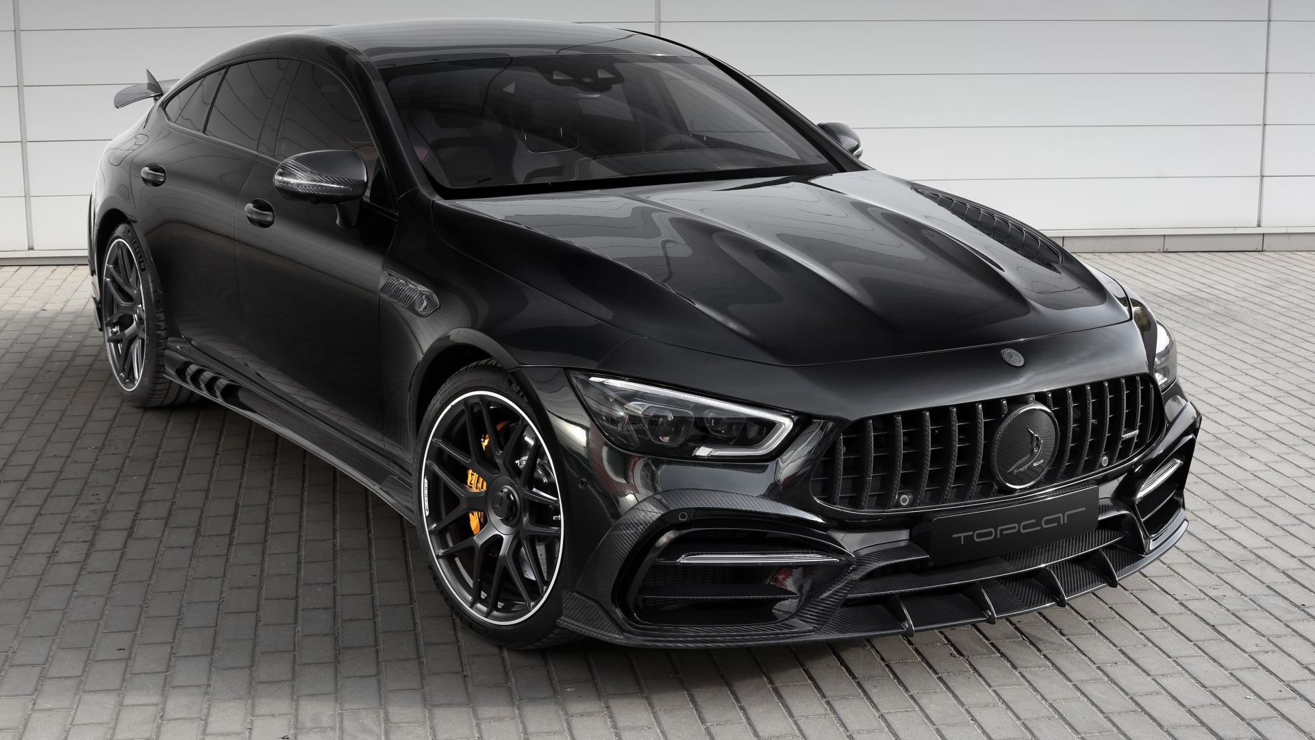 Черный Mercedes-AMG GT 63 S 4MATIC+ 4-Door 