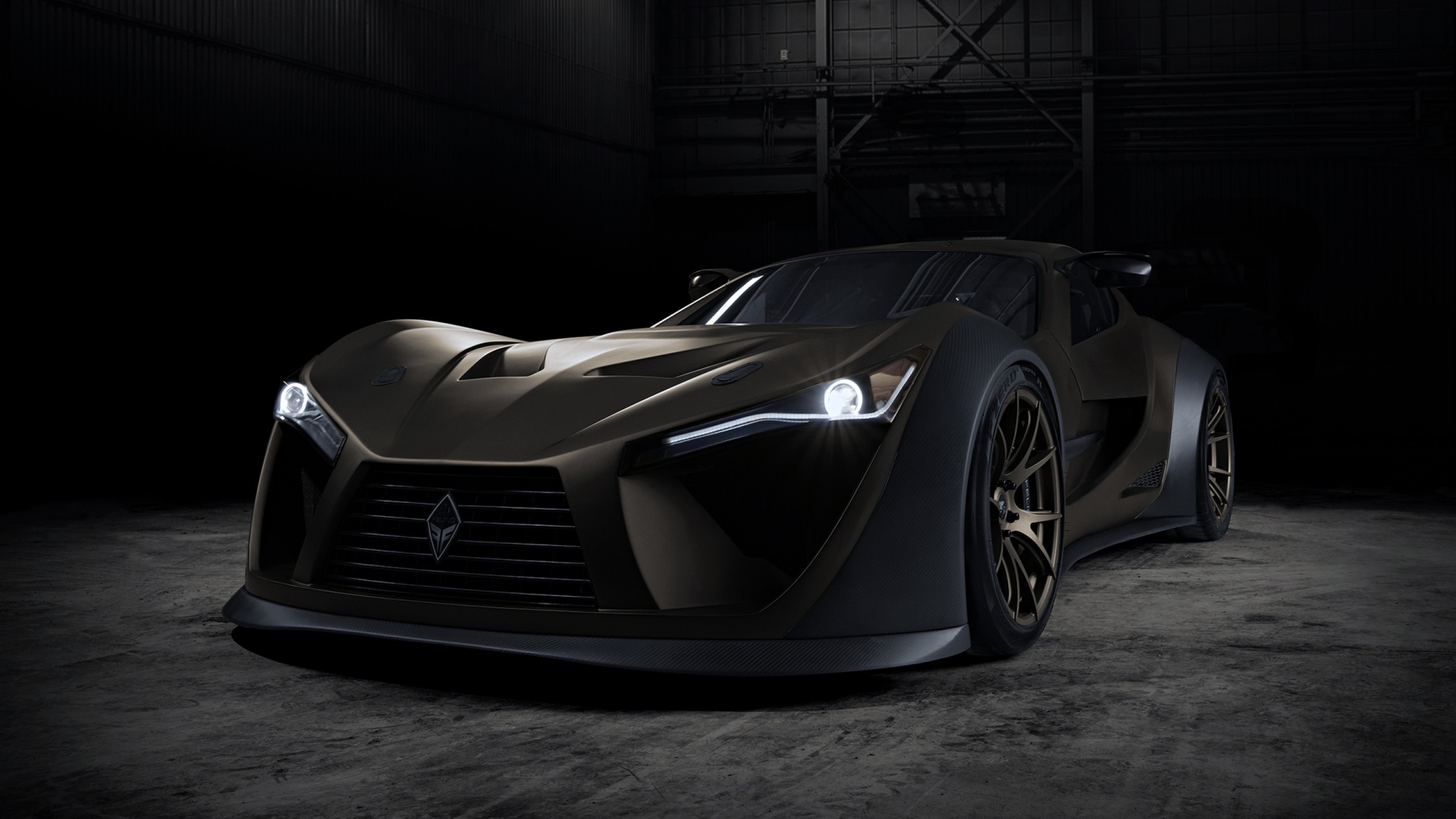 Дорогой автомобиль Felino CB7R с включенными фарами