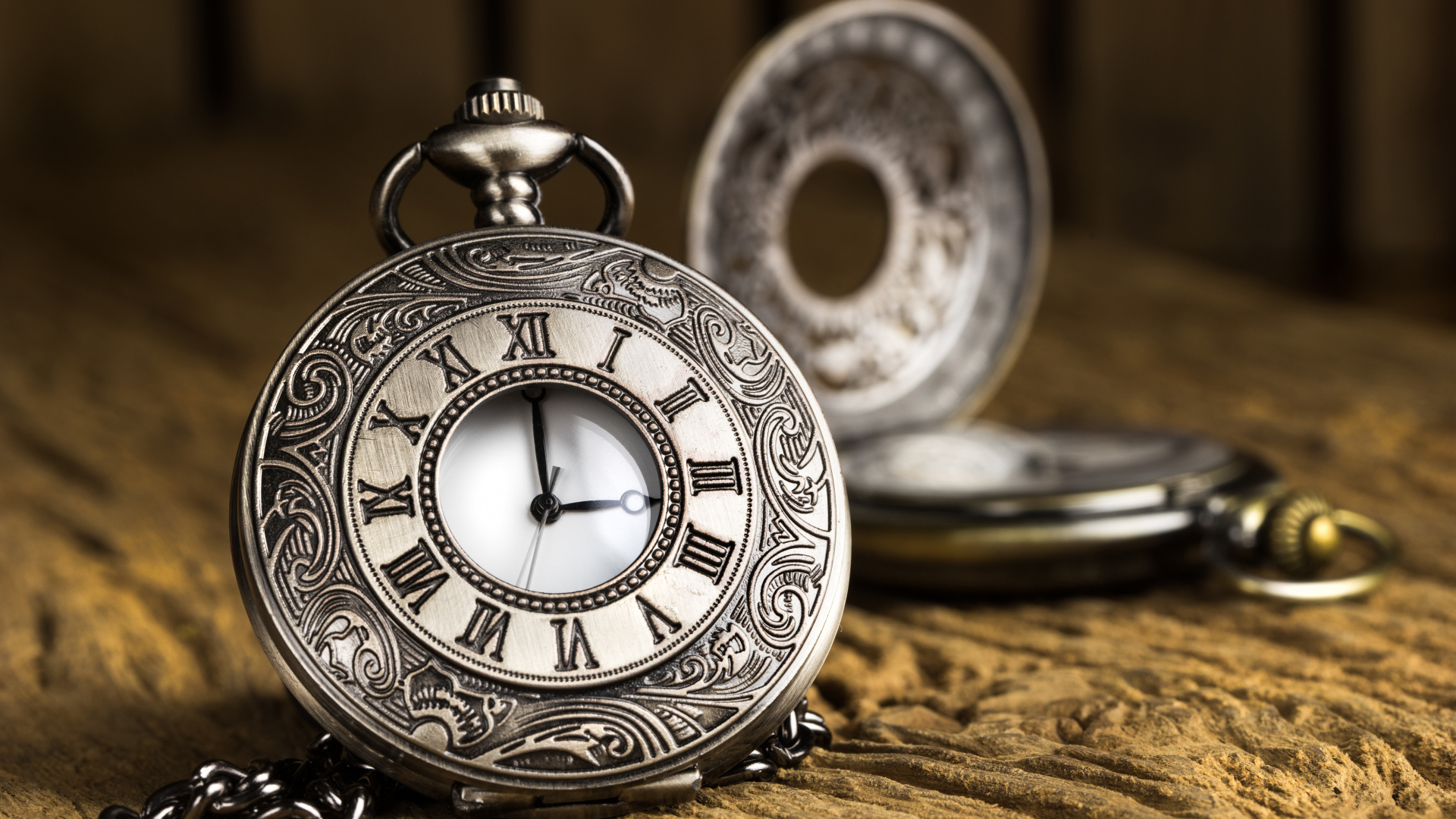 Дорогие старинные карманные часы