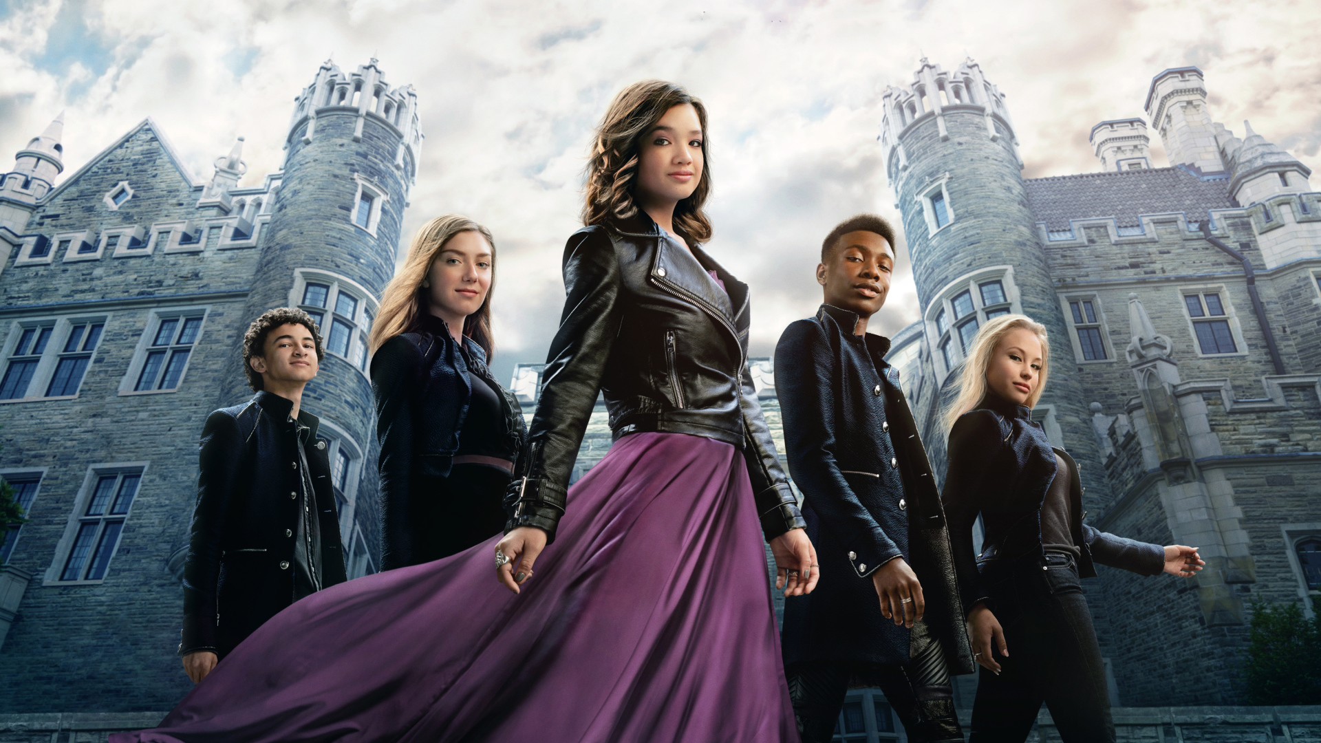 Главные герои фильма Тайное общество младших монарших особ, 2020