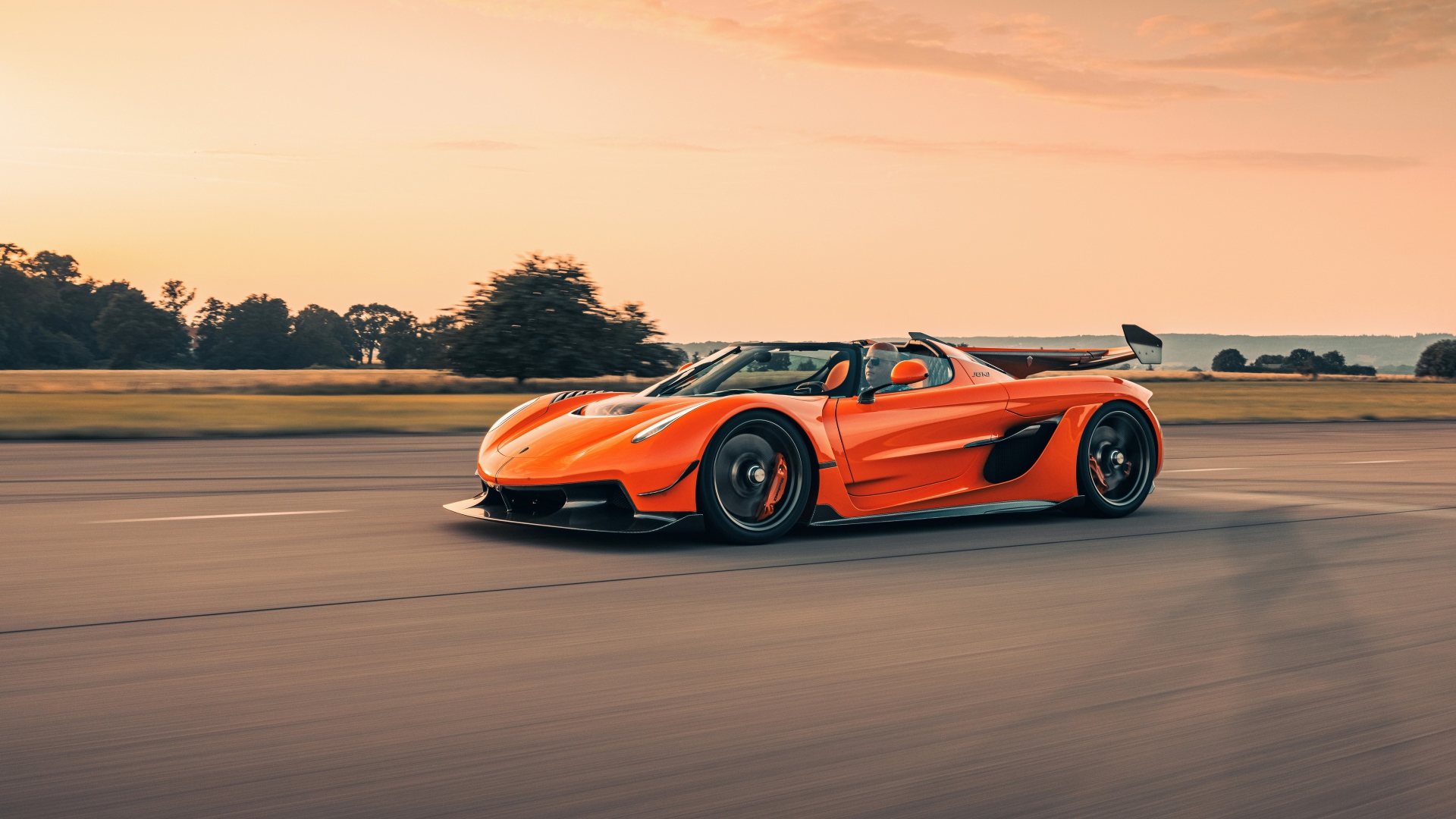 Спортивный Koenigsegg Jesko Prototype 2021 года