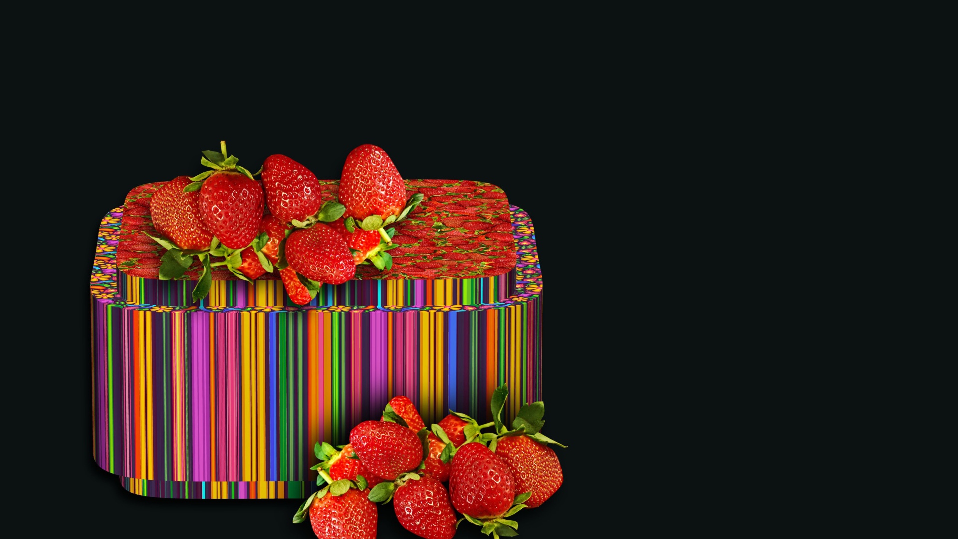 Разноцветная шкатулка с клубникой на черном фоне 