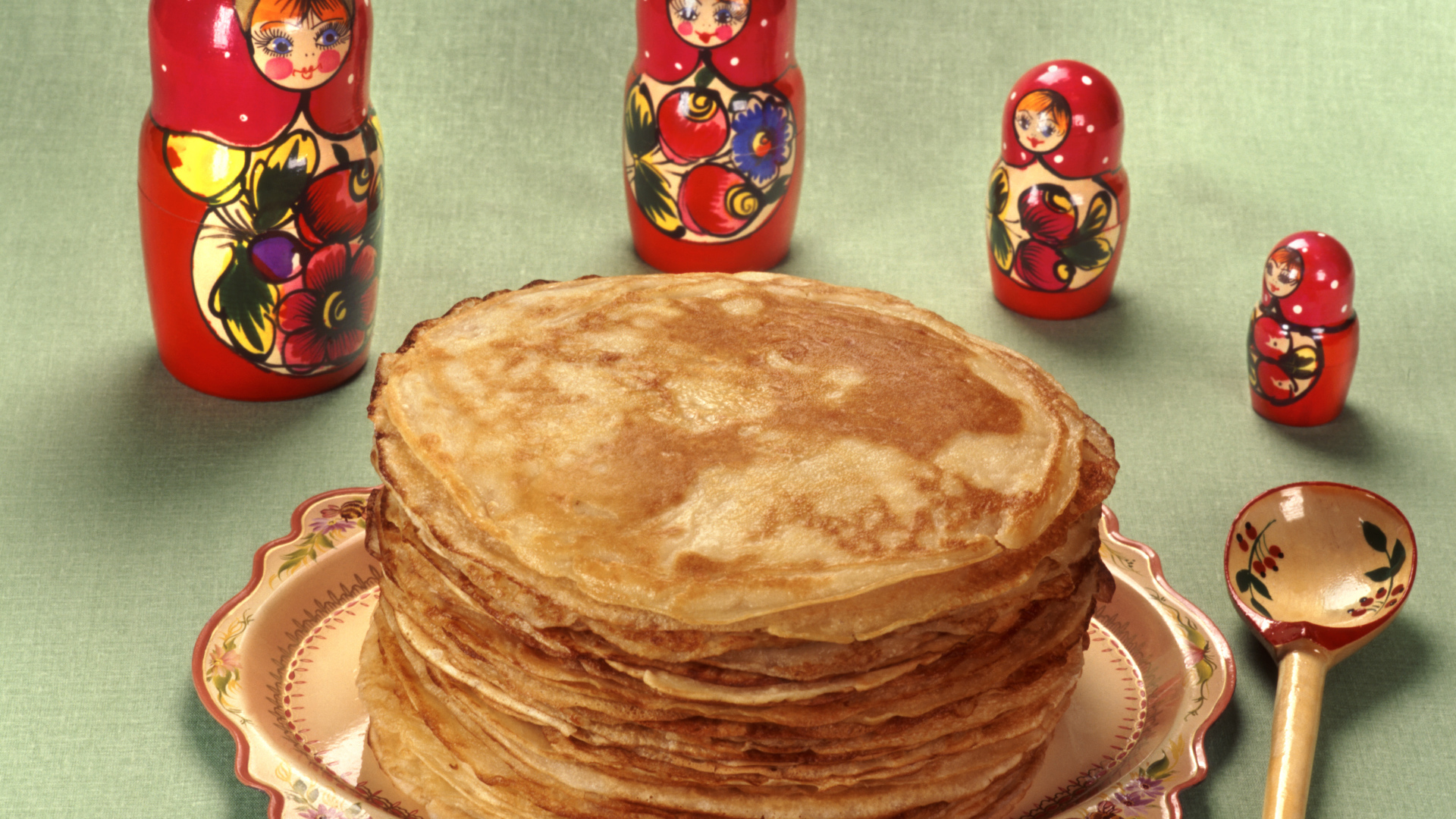 Блины с матрешками на Масленицу