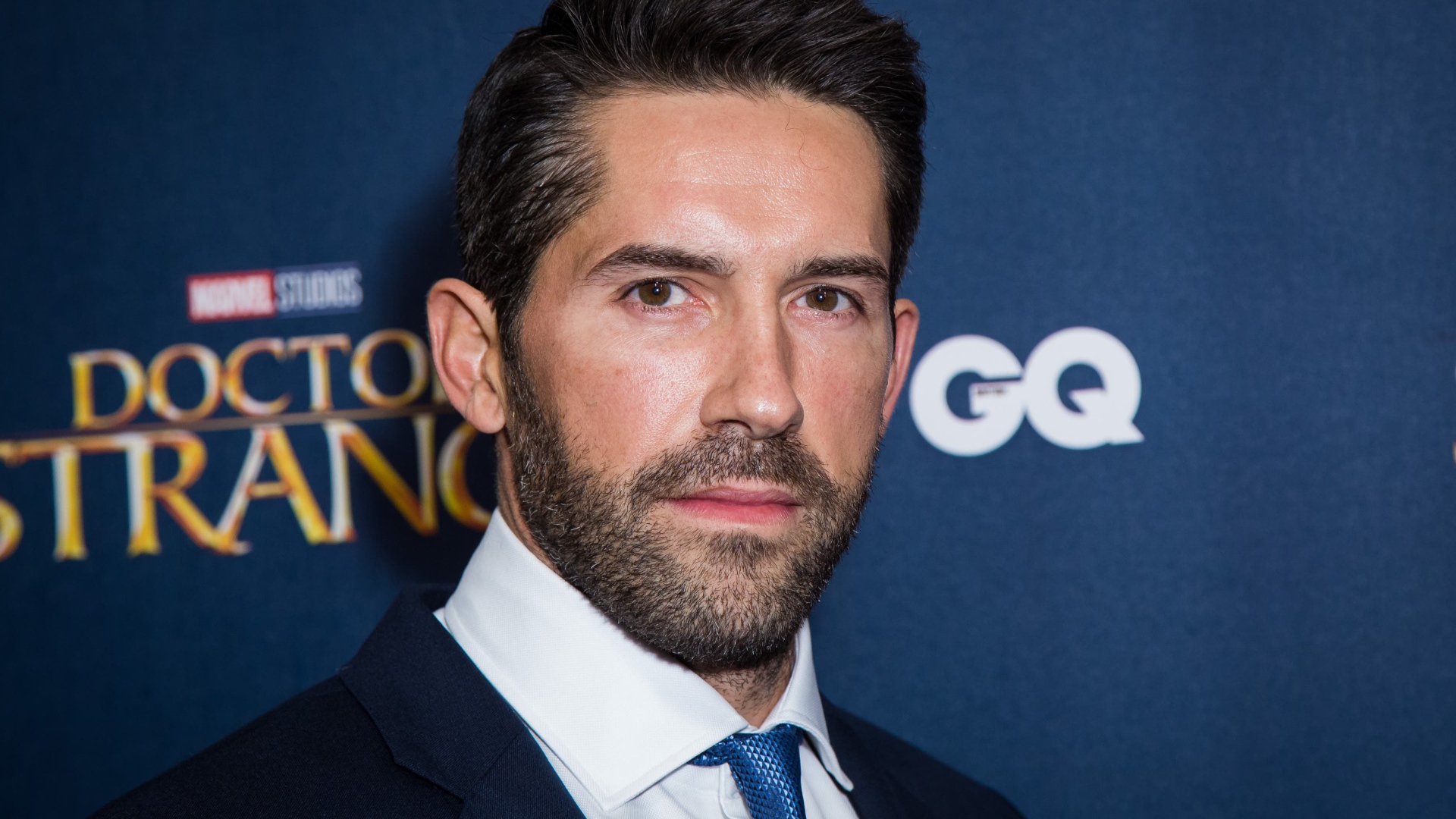 Английский актер Скотт Эдкинс