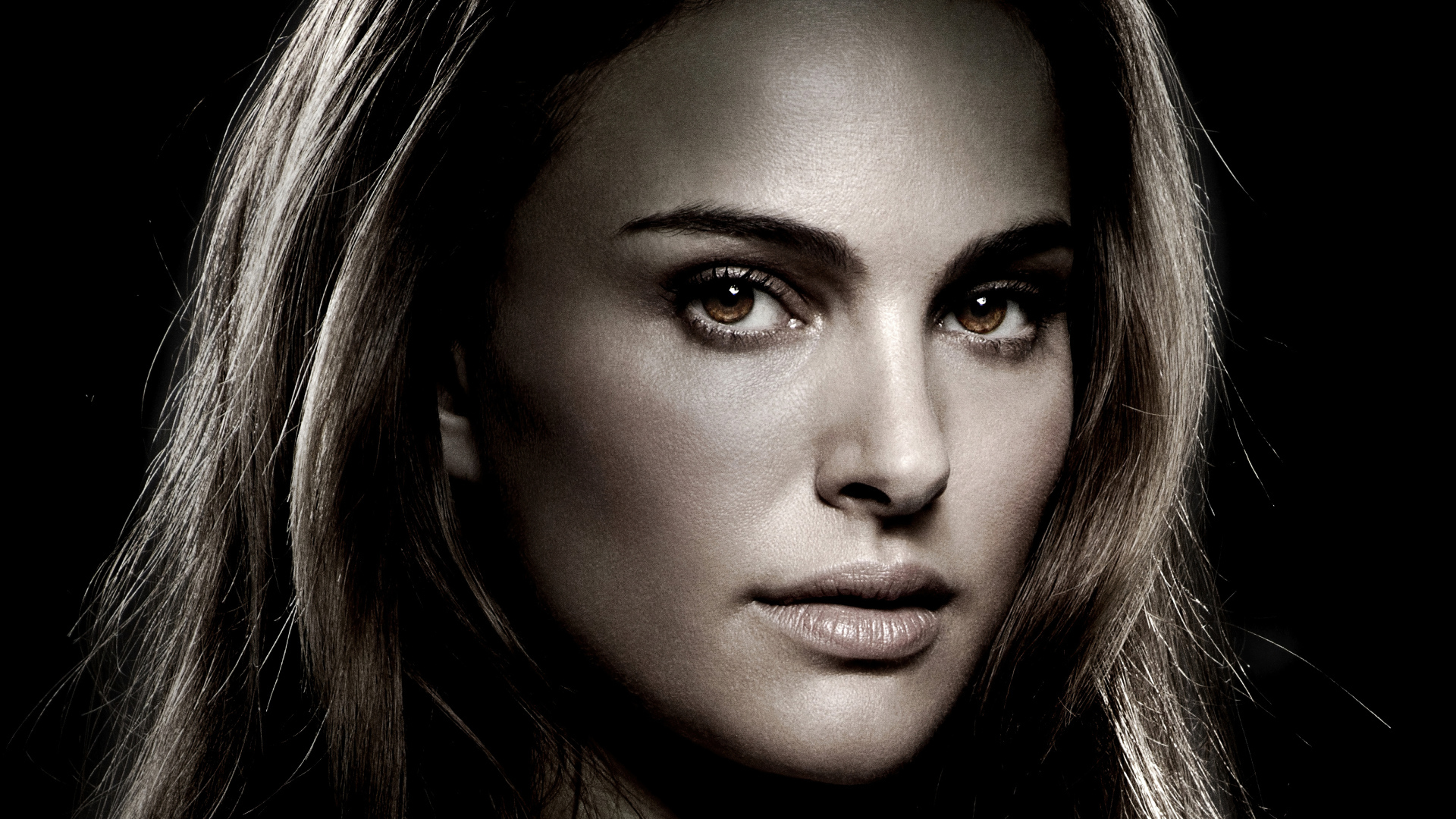 Актриса Натали Портман в фильме Тор