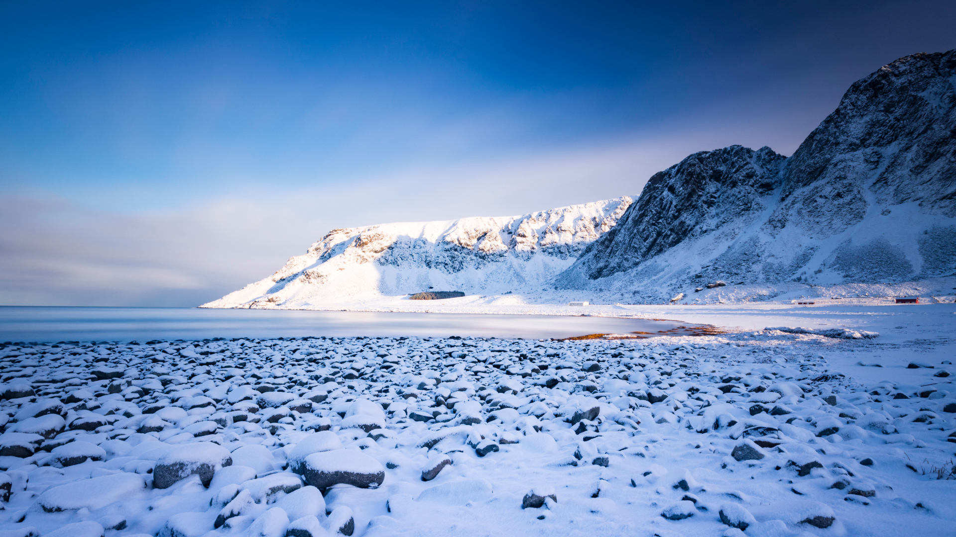 Заснеженные Лофотенские острова, Норвегия 