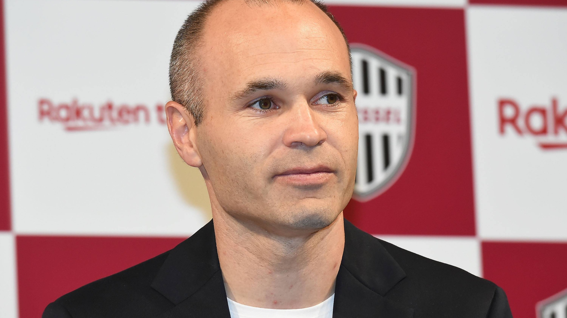 Испанский футболист Андрес Иньеста