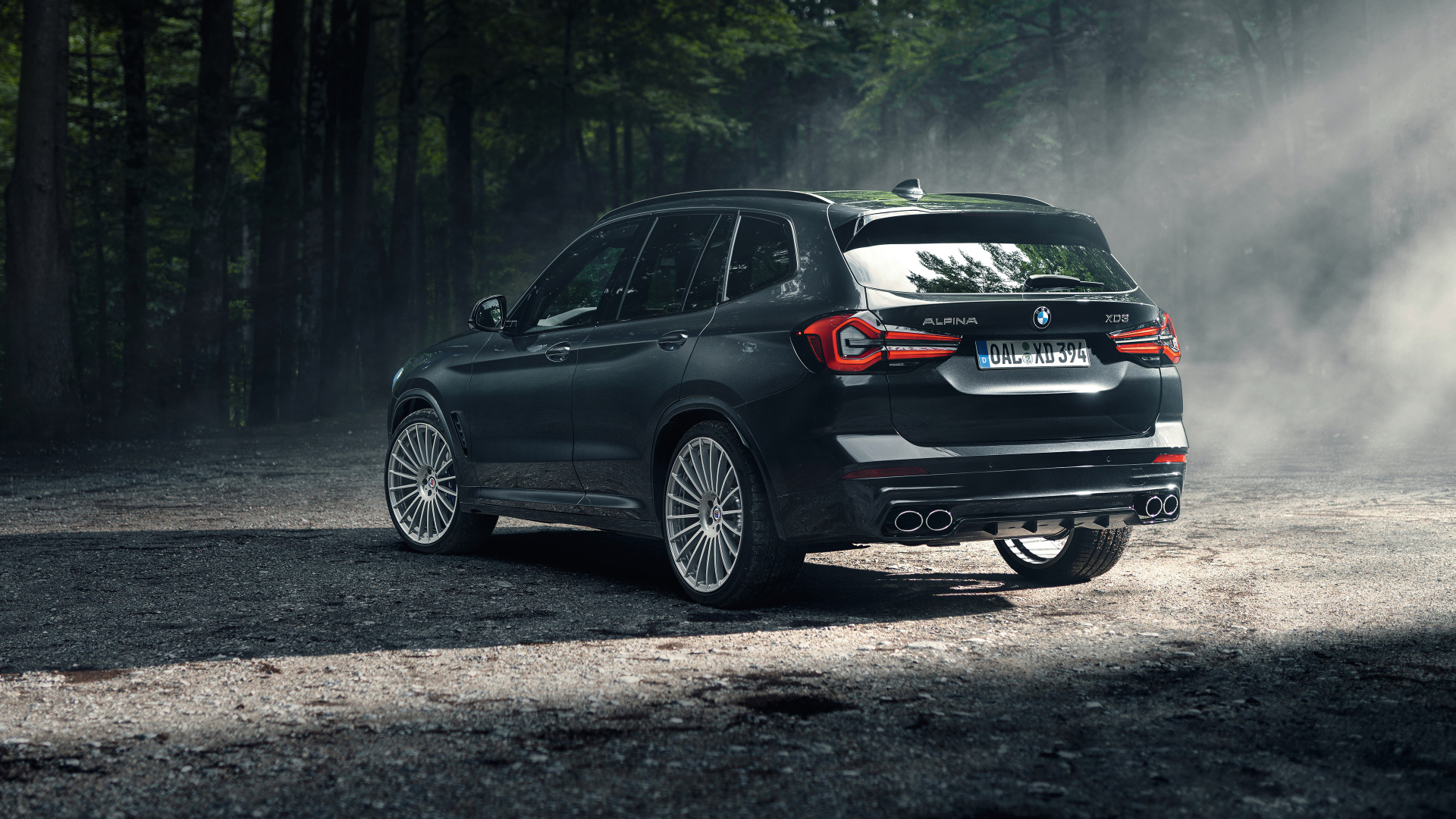 Внедорожник Alpina XD3,  2023 года вид сзади