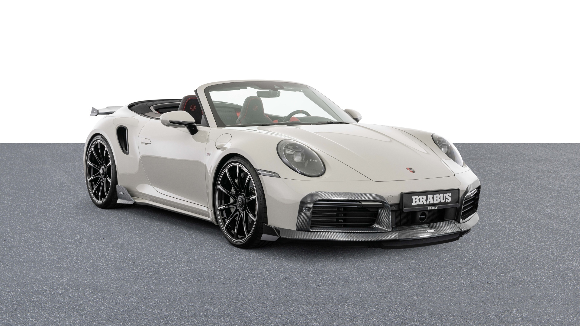 Серебристый Brabus 820 Cabriolet