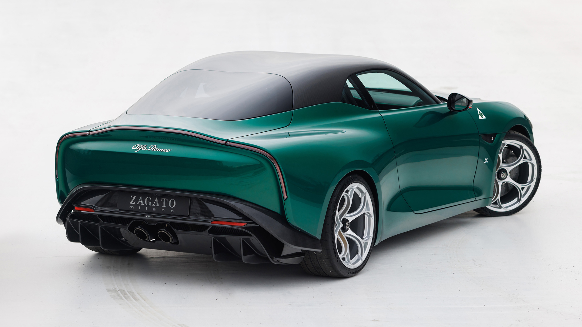 Автомобиль Alfa Romeo Giulia SWB Zagato 2022  вид сзади