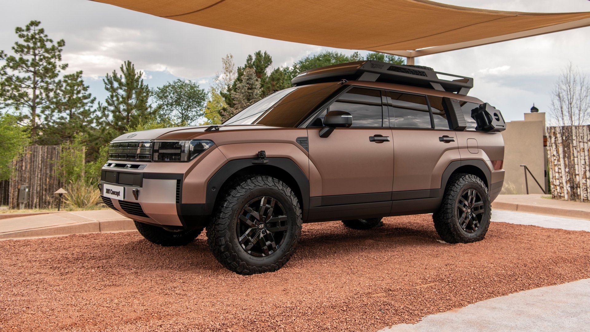 Большой внедорожник Hyundai Santa Fe XRT Concept