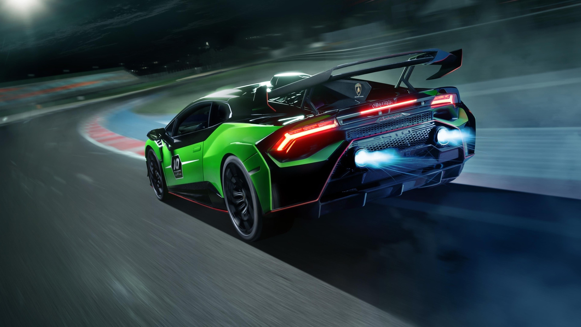 Вид сзади на автомобиль Lamborghini Huracan STO SC 10 Anniversario