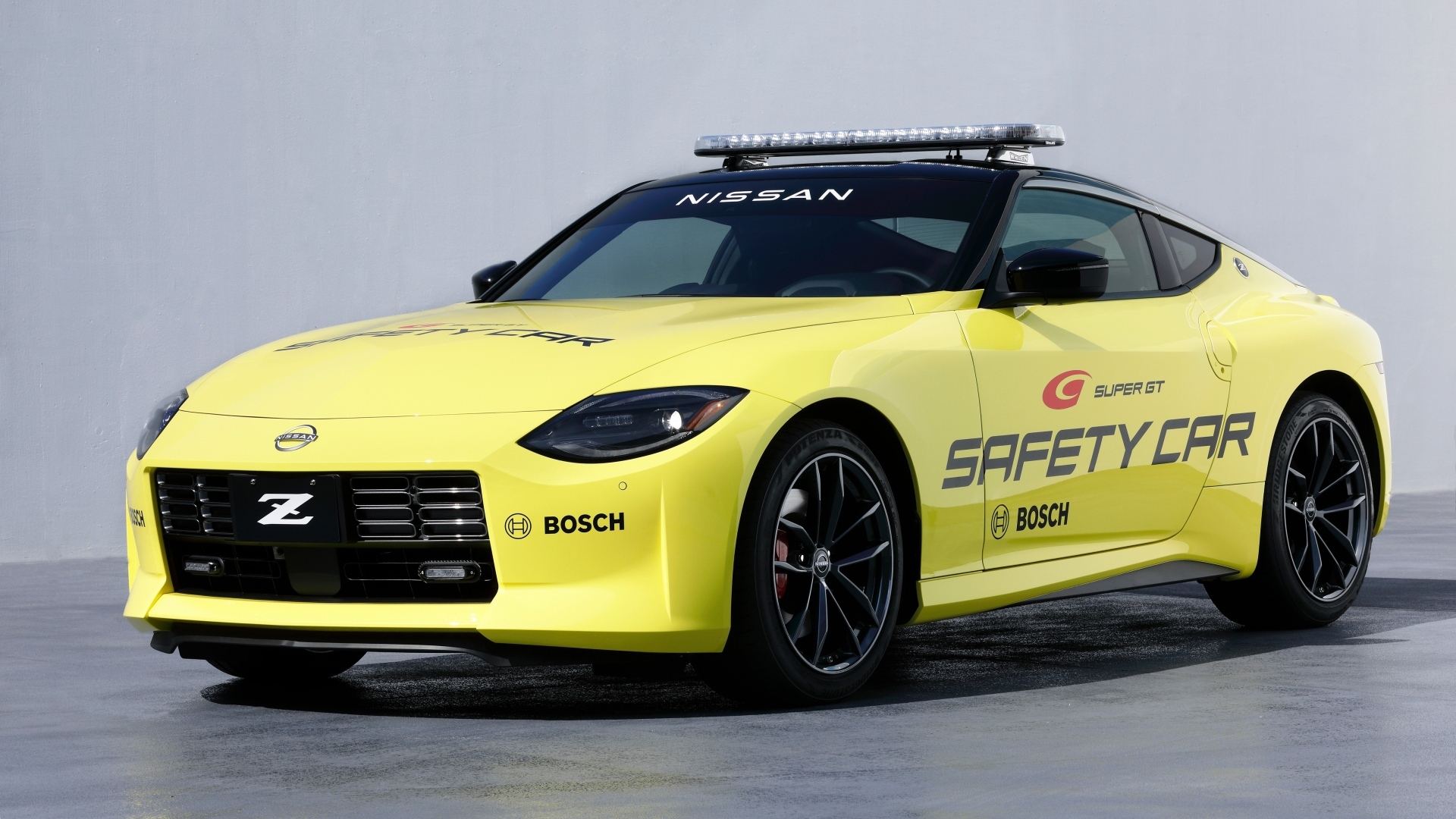 Спортивный автомобиль Nissan Z Super GT