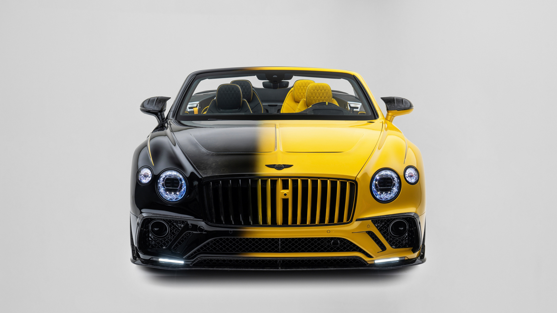 Автомобиль Mansory Vitesse Continental GTC 2022 вид спереди