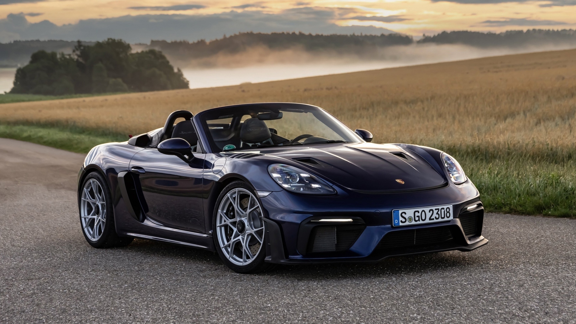 Кабриолет Porsche 718 Spyder RS