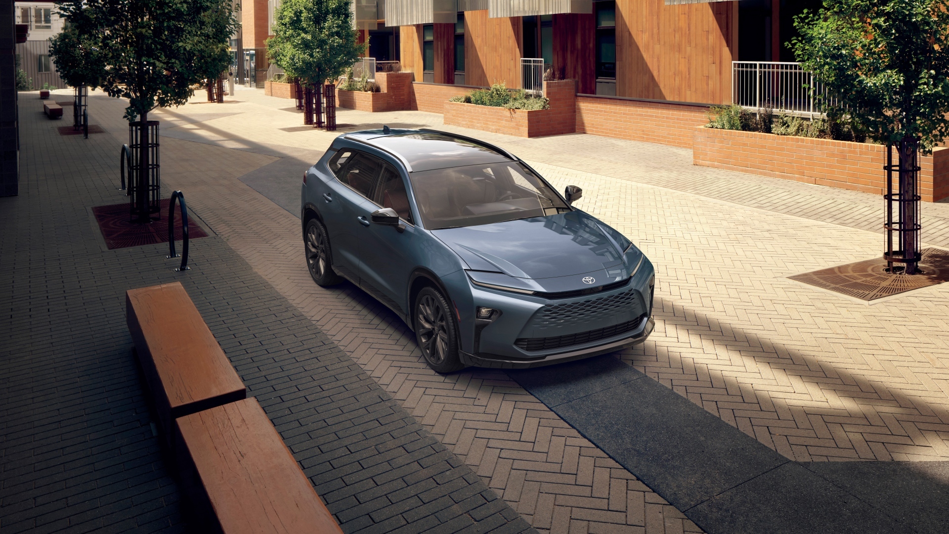 Автомобиль Toyota Crown Signia 2025 года на улице города