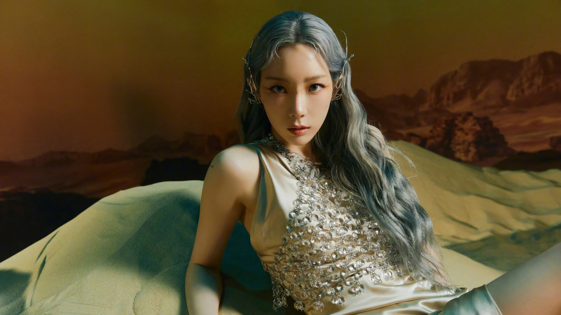 Корейская исполнительница Ким Тхэён