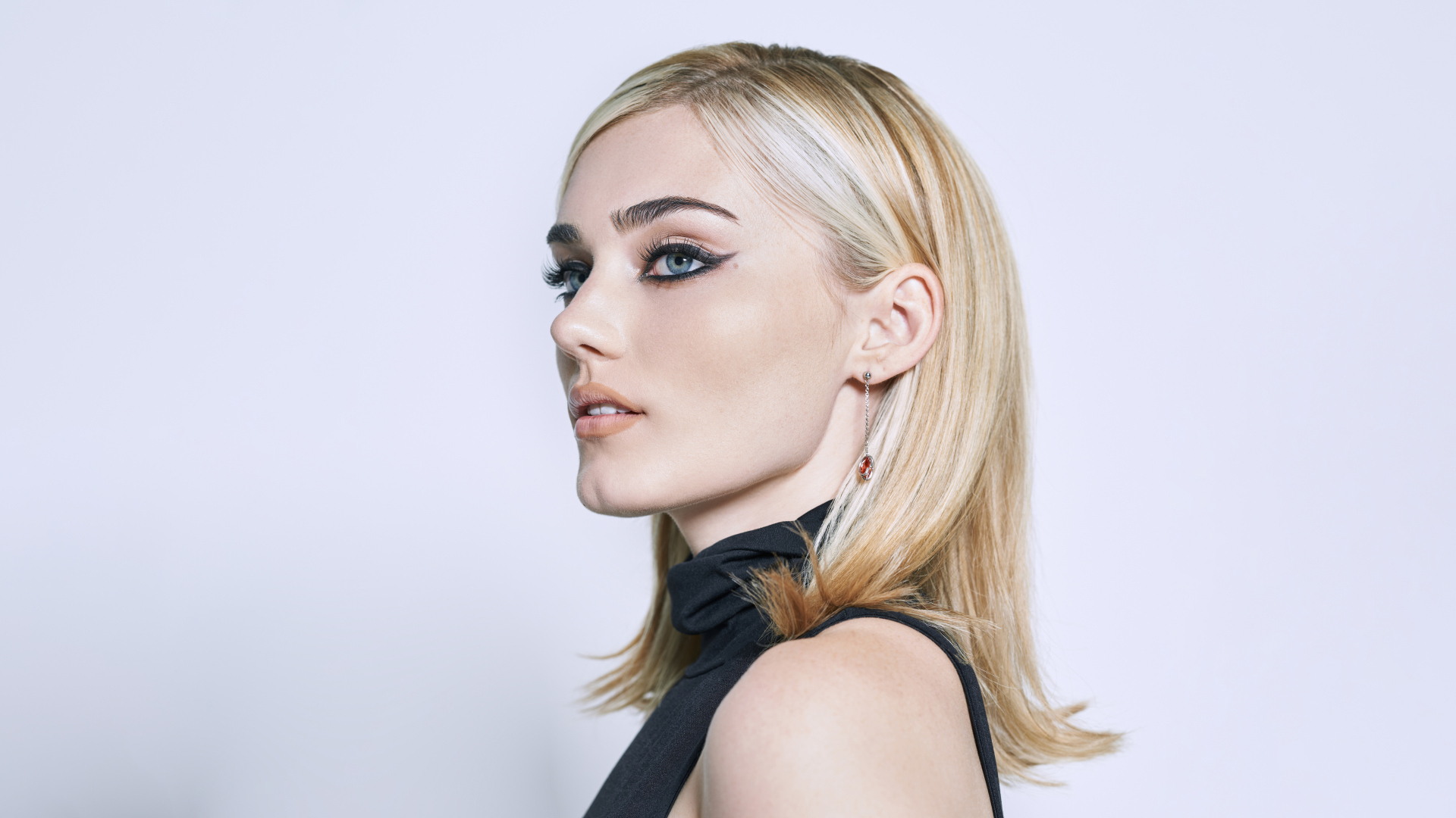 Красивые глаза у актрисы Мэг Доннелли