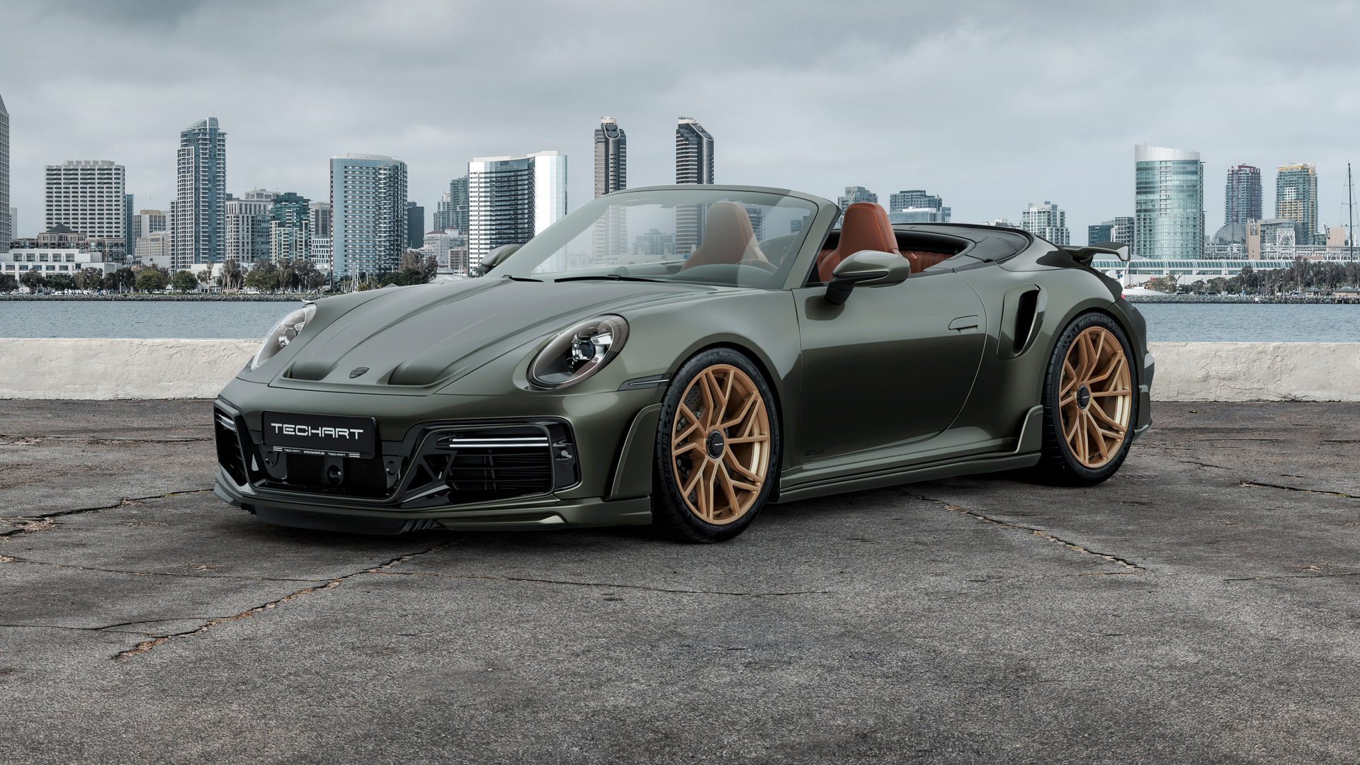 Вид спереди на автомобиль TechArt GTsport Cabrio 2024 года