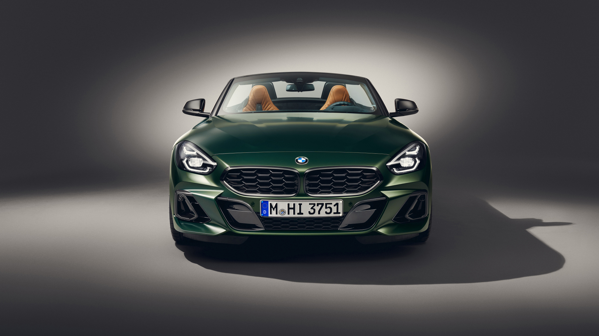 Автомобиль BMW Z4 M40i MT Pure Impulse Edition 2024 года вид спереди