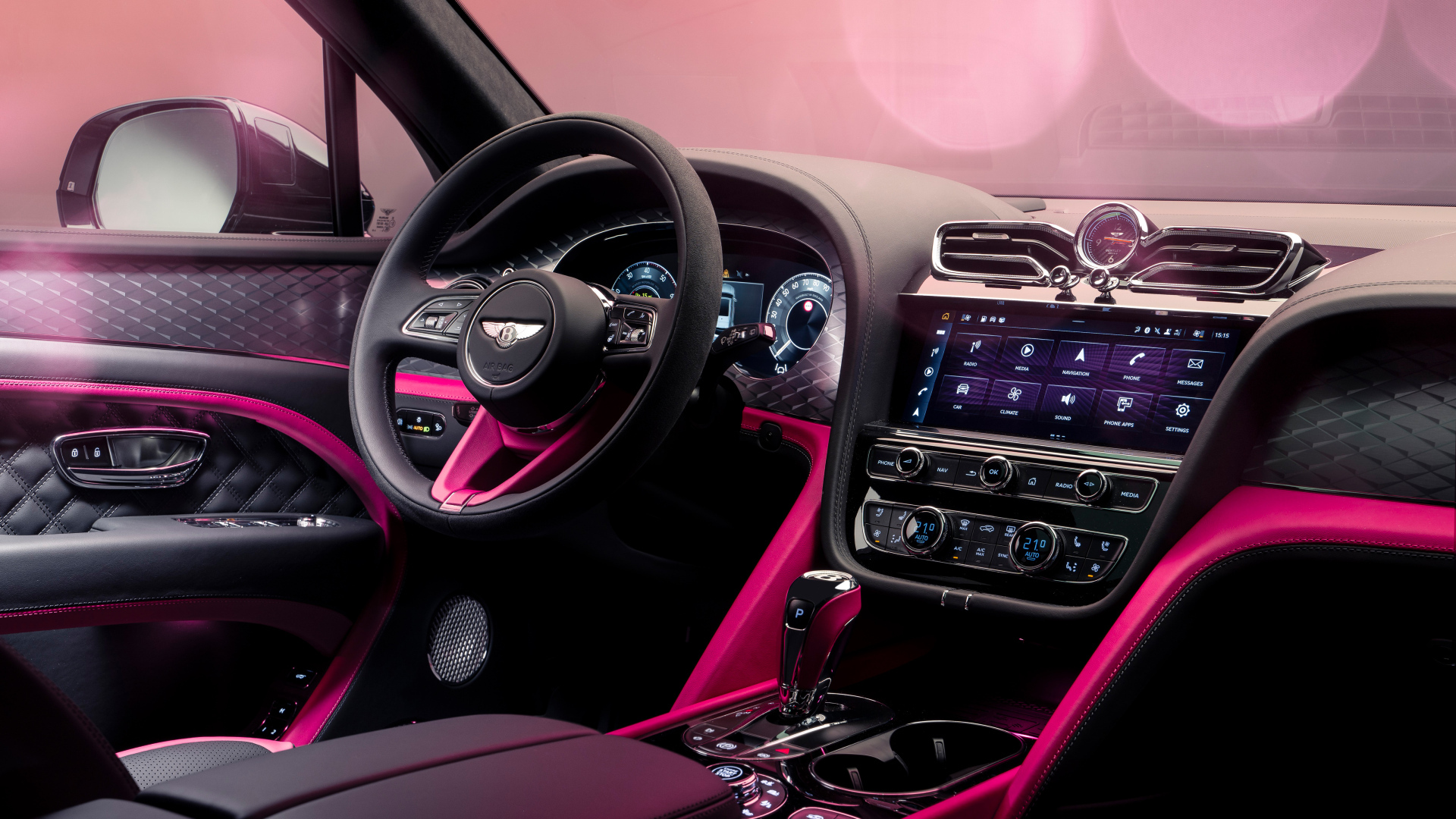 Салон автомобиля Bentley Bentayga V8 S Curated By Mulliner 2024 года