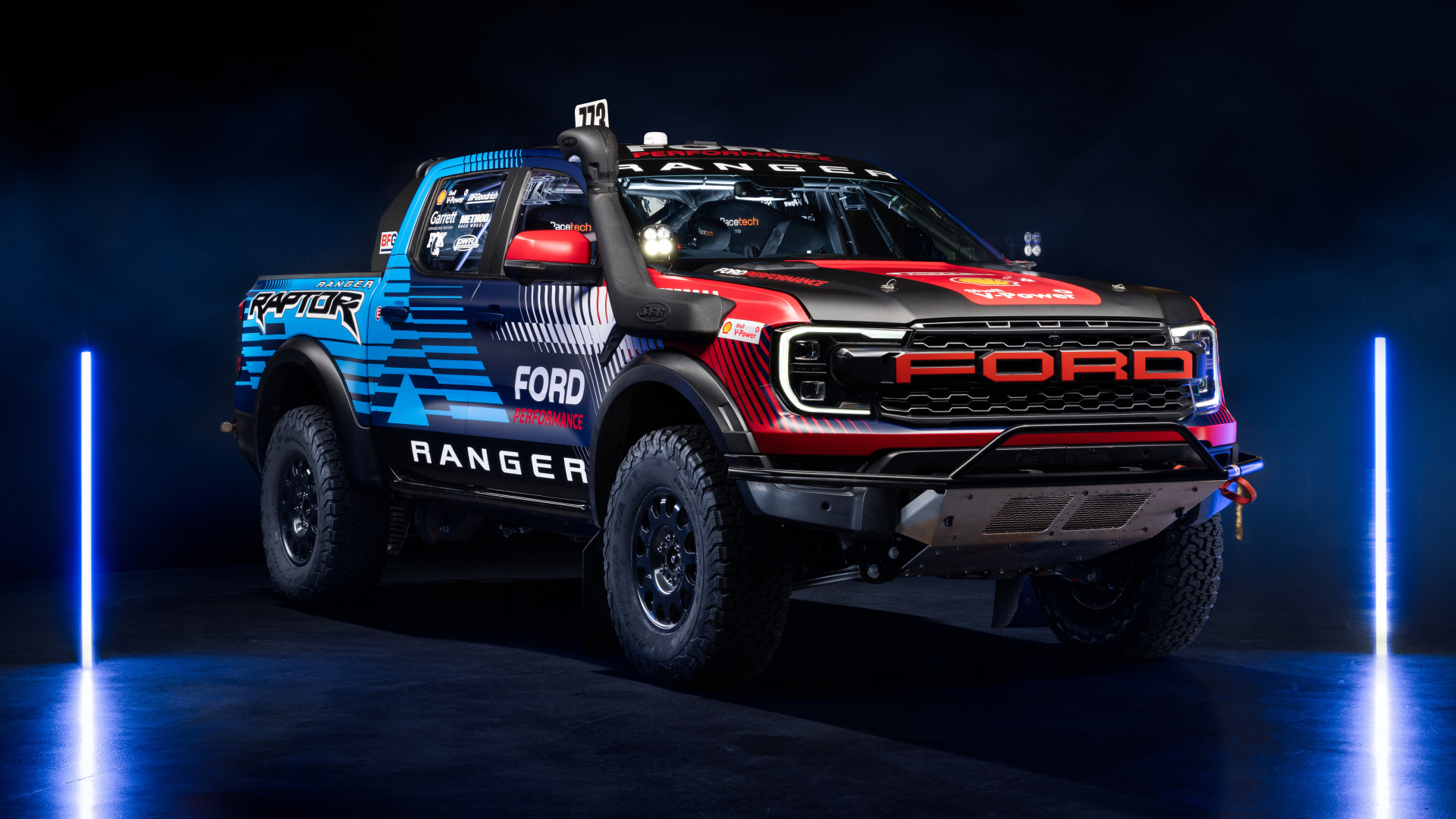 Большой Ford Ranger Raptor Race Truck 2024 года