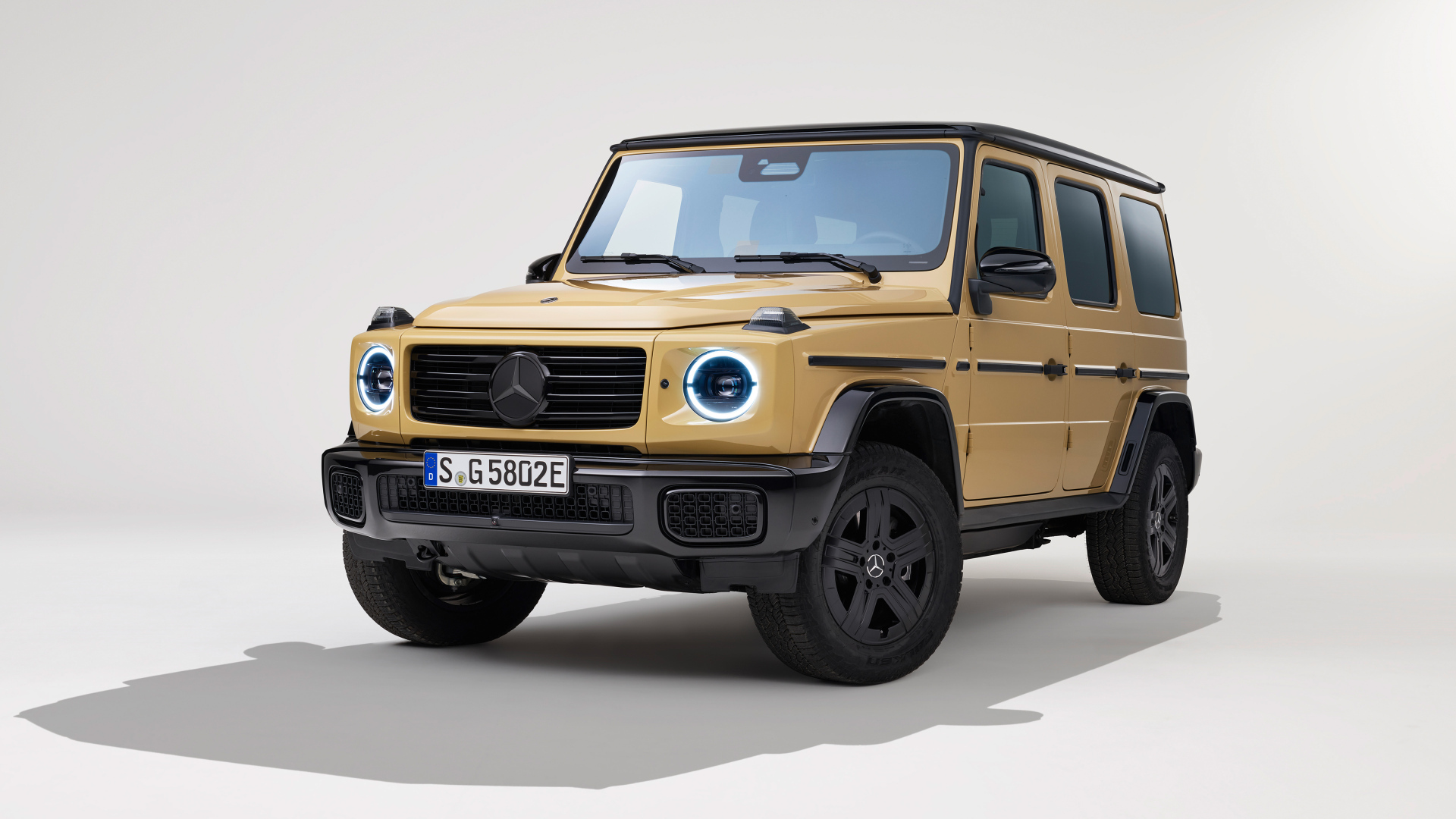 Внедорожник Mercedes-Benz G 580 With EQ Technology 2024 года