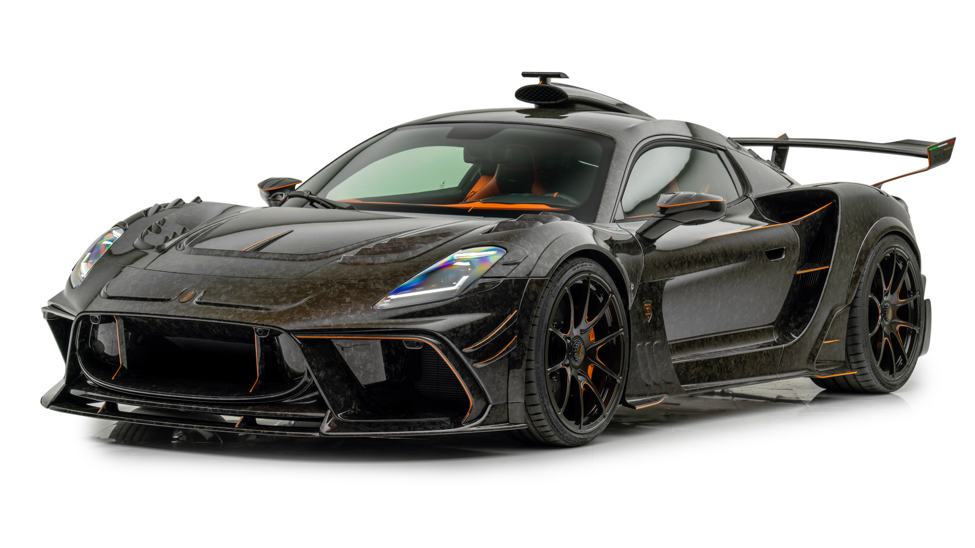 Черный автомобиль Mansory MCX Pergusa 2024 года