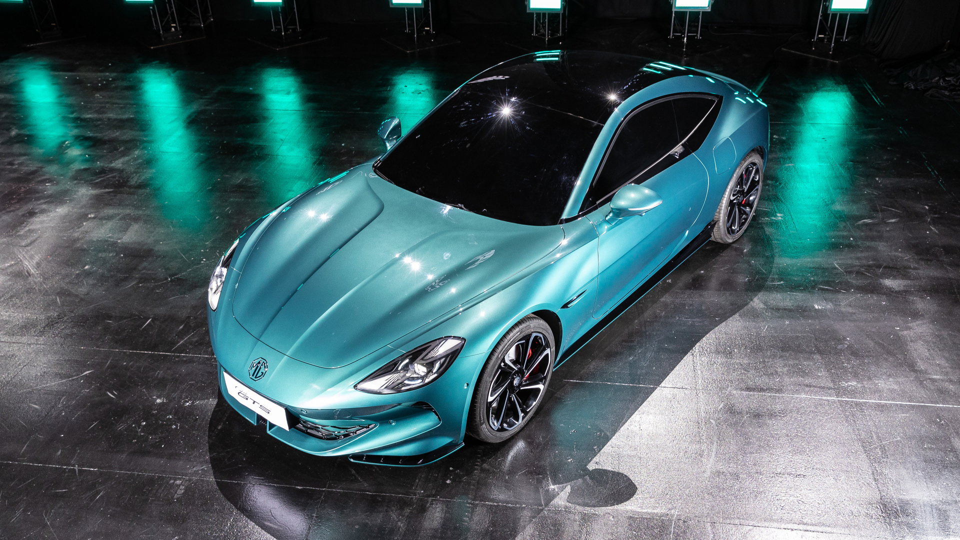 Голубой автомобиль MG Cyber GTS Concept 2024 года