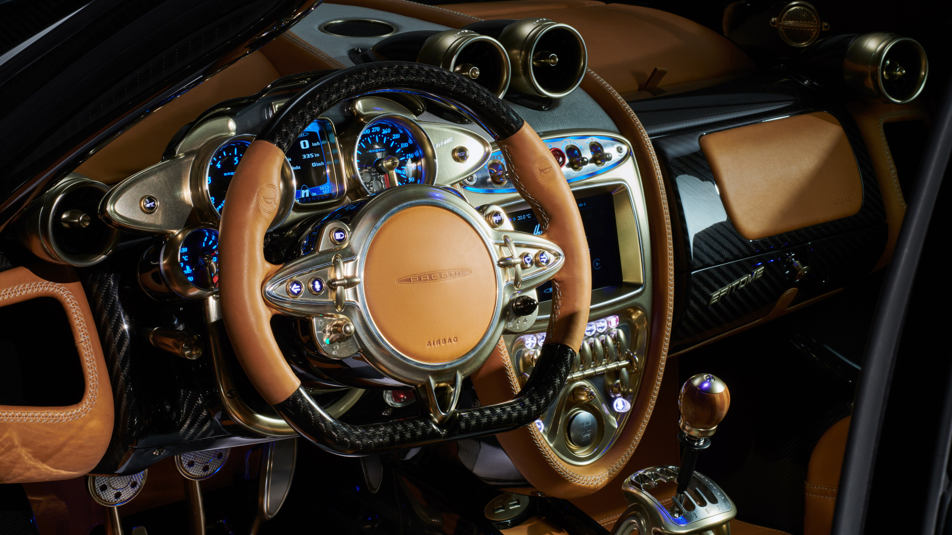 Кожаный салон автомобиля Pagani Huayra Epitome 2024 года