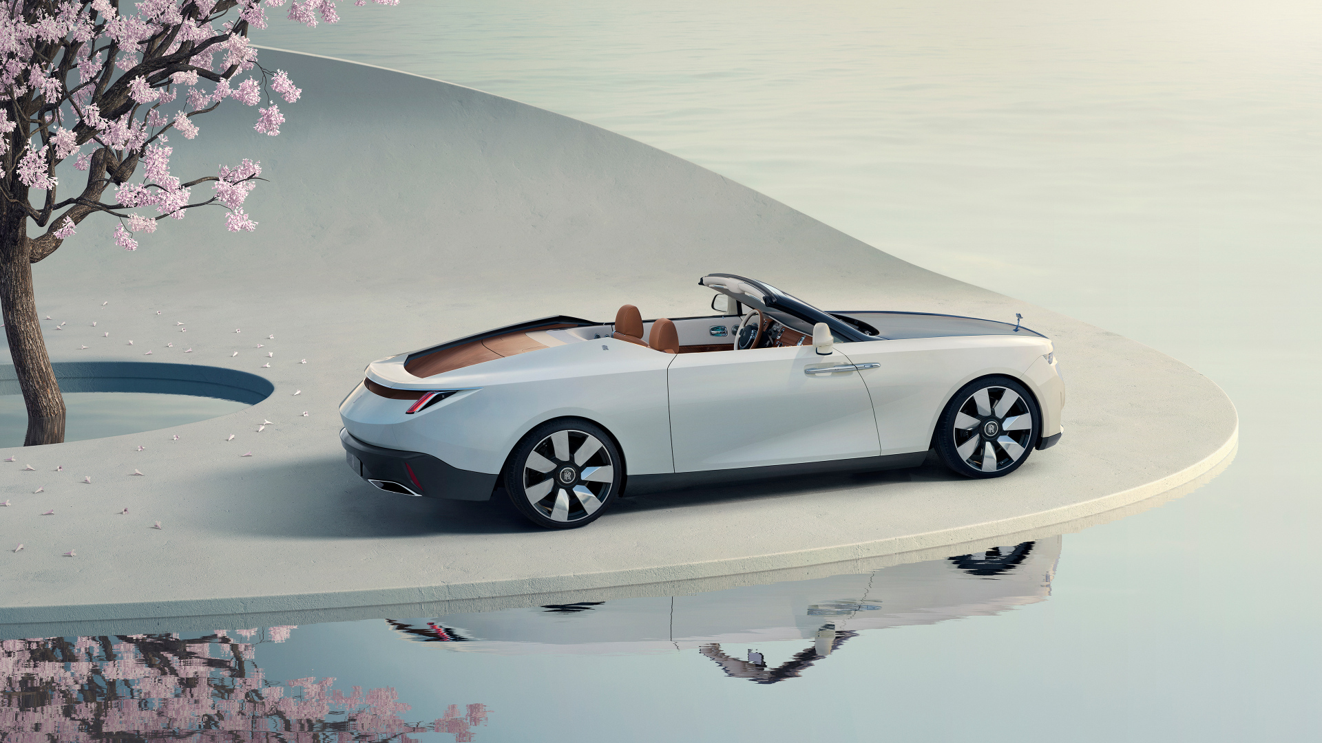 Вид сбоку на автомобиль Rolls-Royce Arcadia Droptail