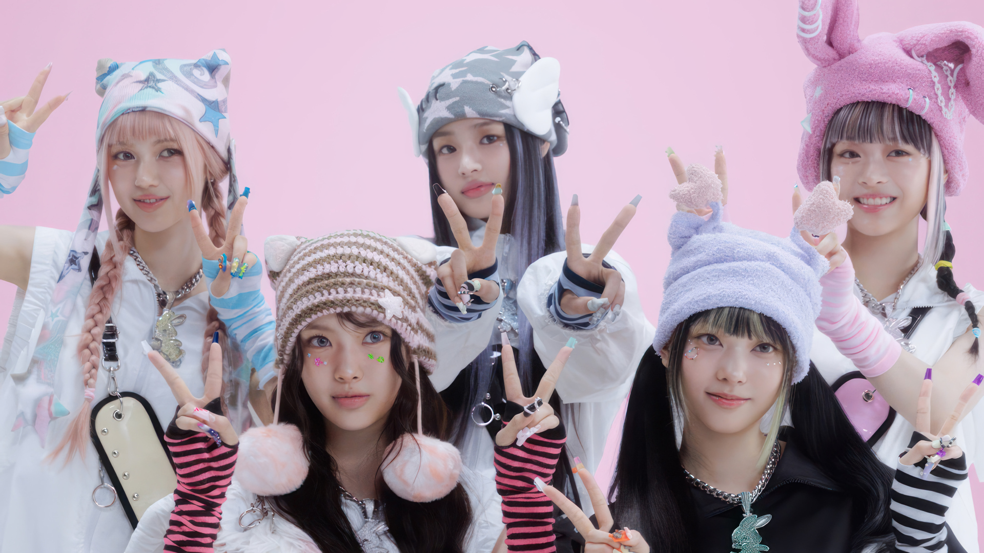 Девушки из коллаборации PUBG x NewJeans