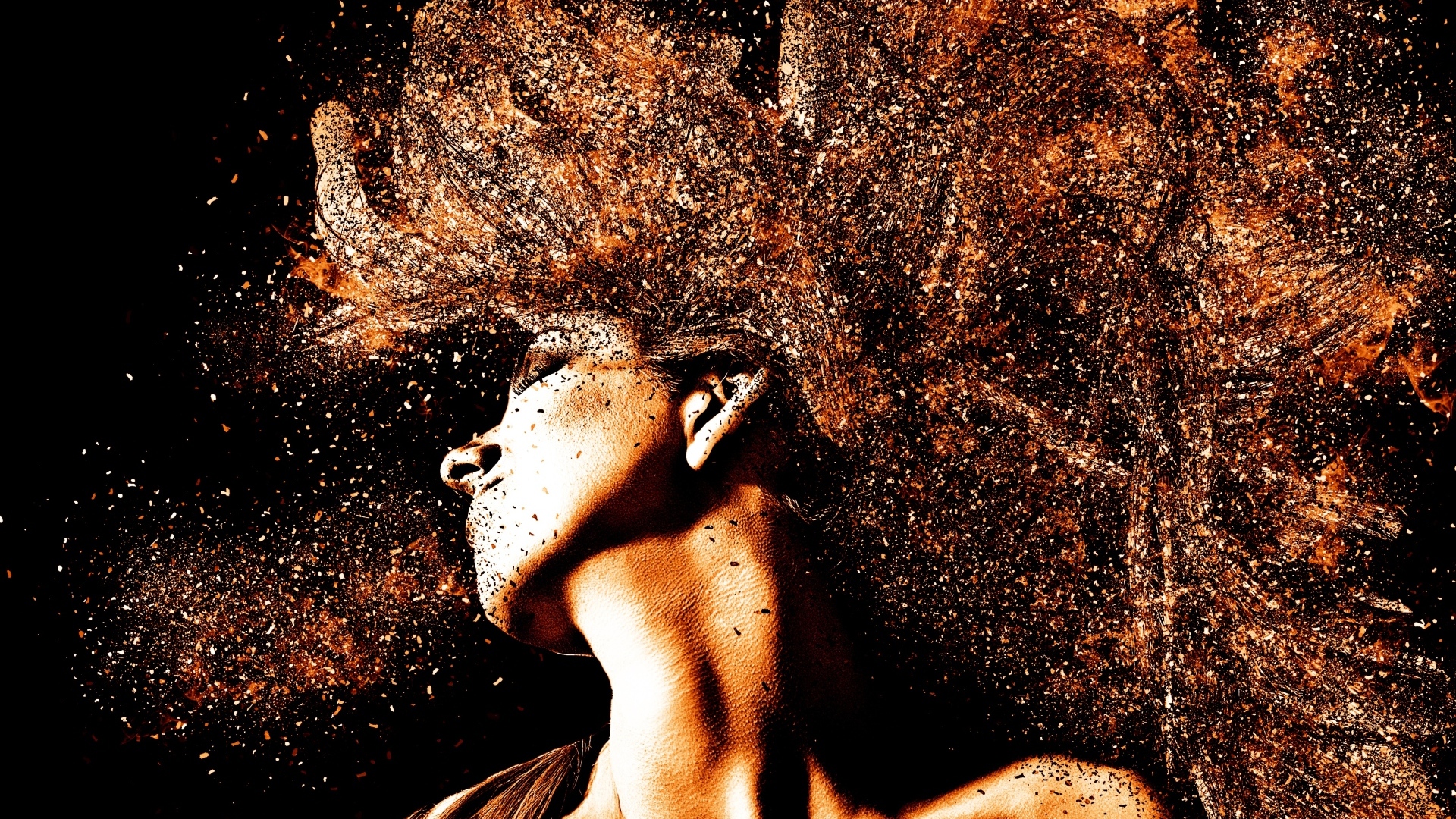 Девушка с блестками в волосах на черном фоне