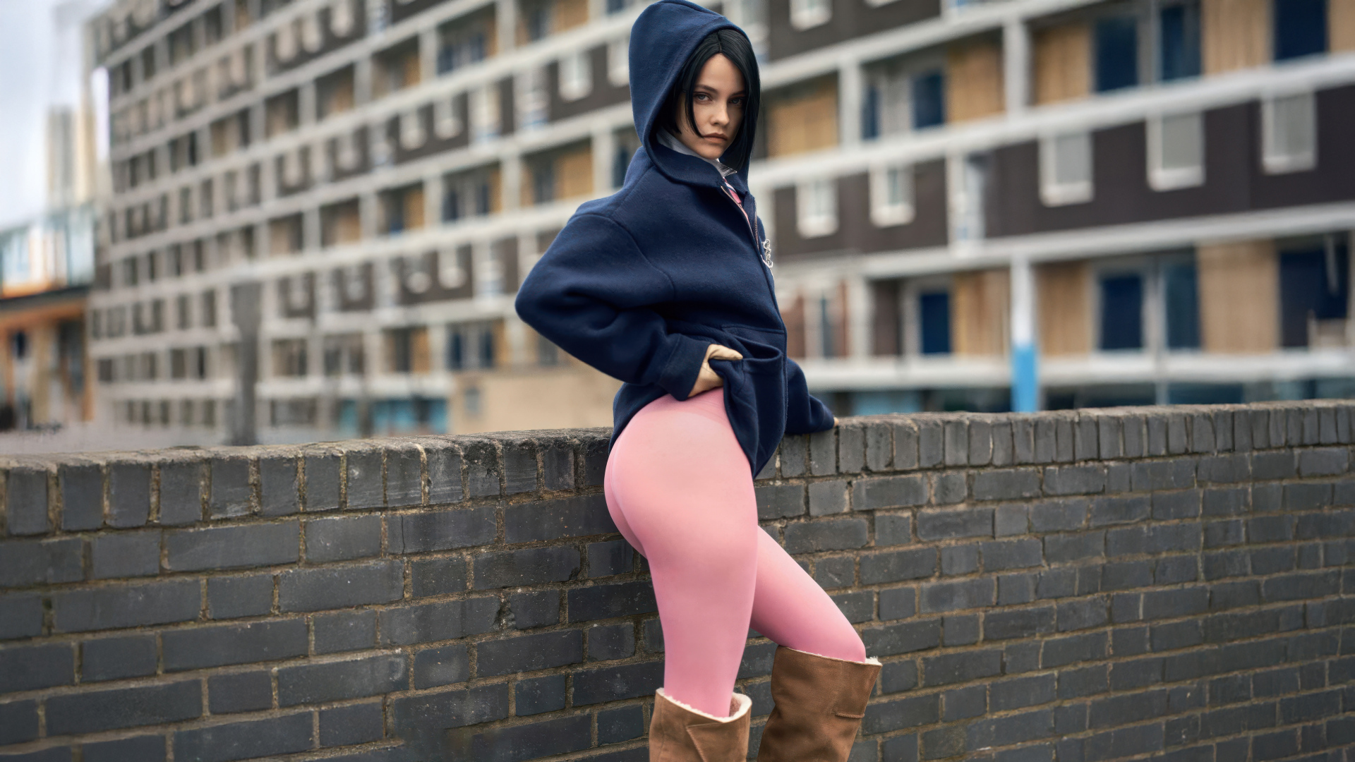 Модель Барбара Палвин в розовых лосинах