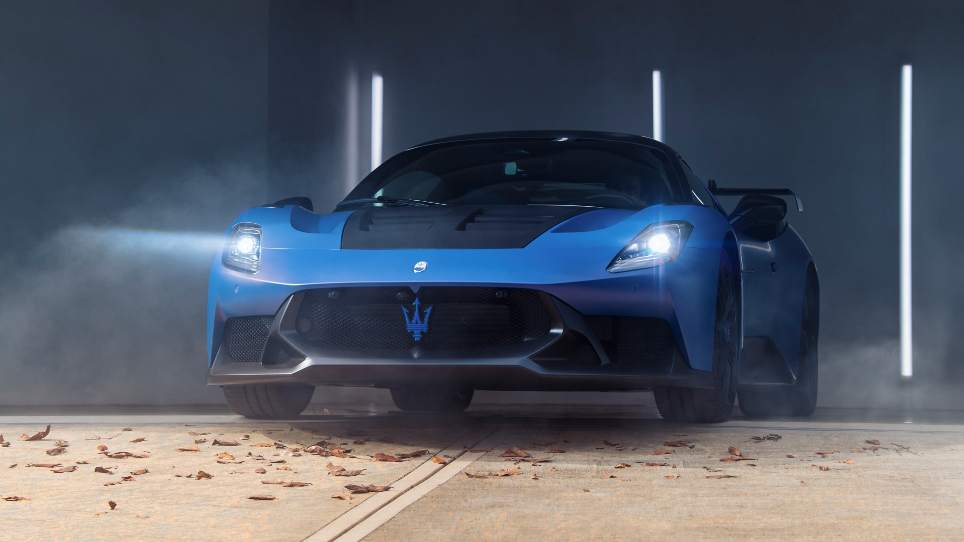 Автомобиль Maserati GT2 Stradale