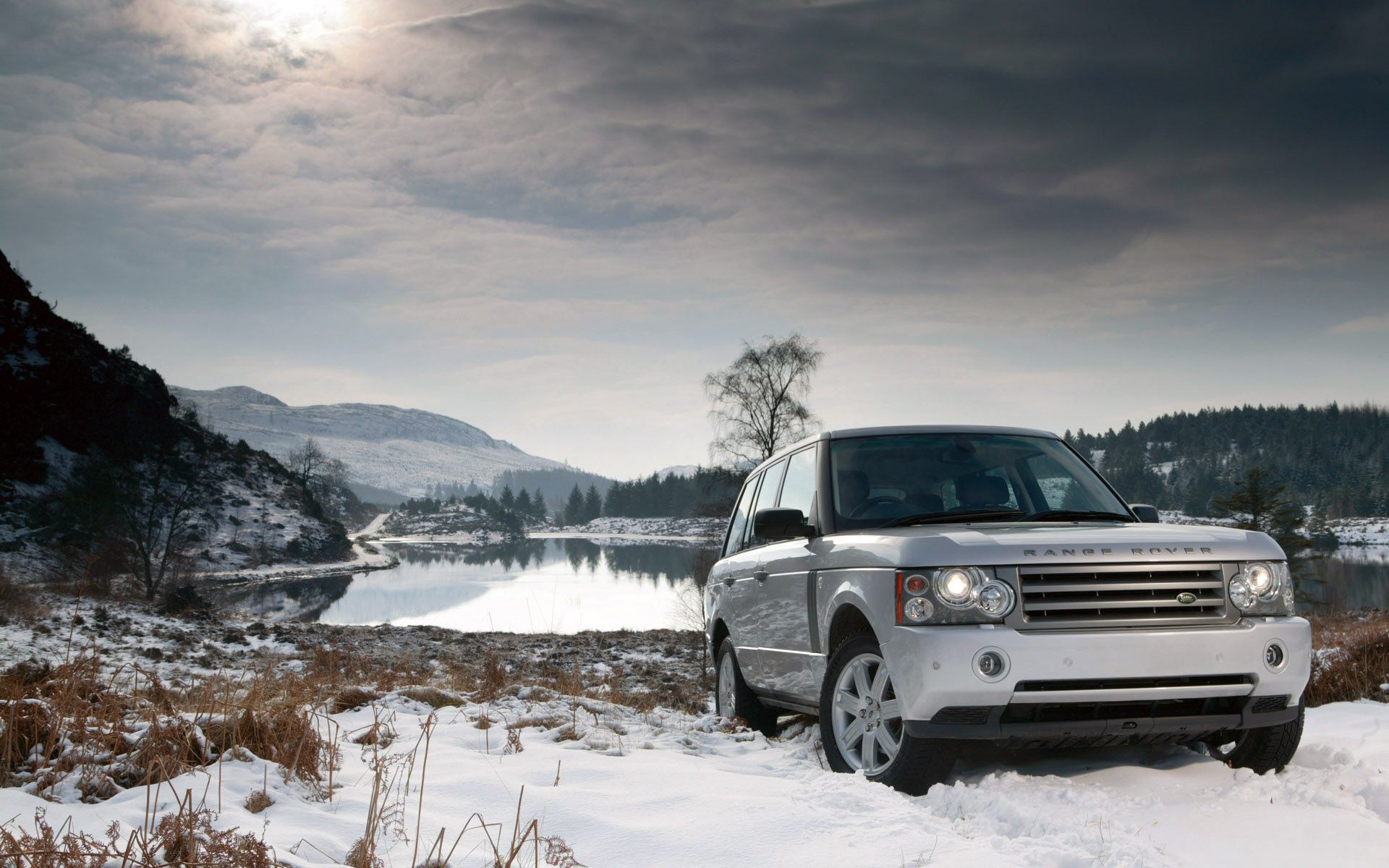 Off-road Range Rover