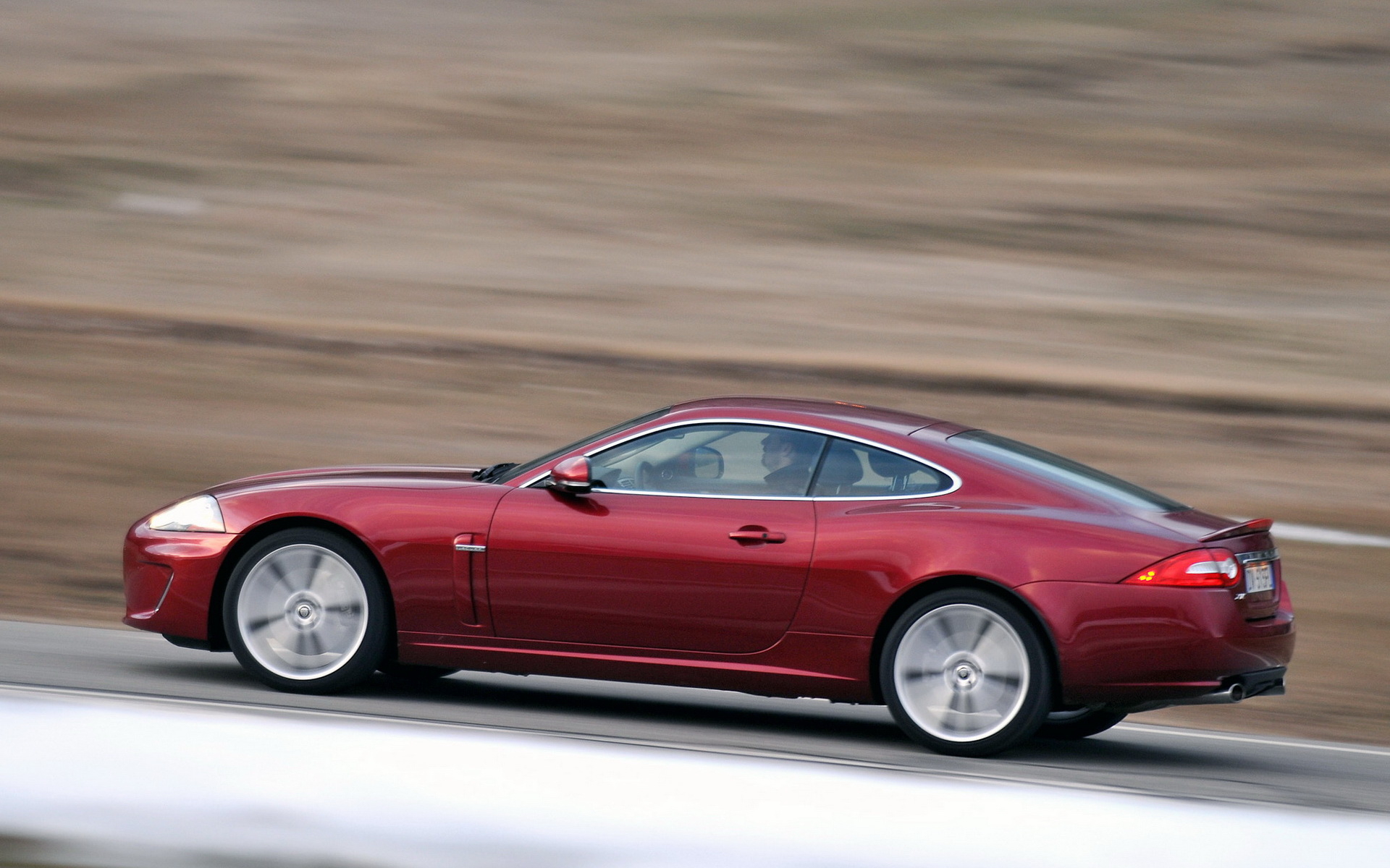 Jaguar XK (x150)