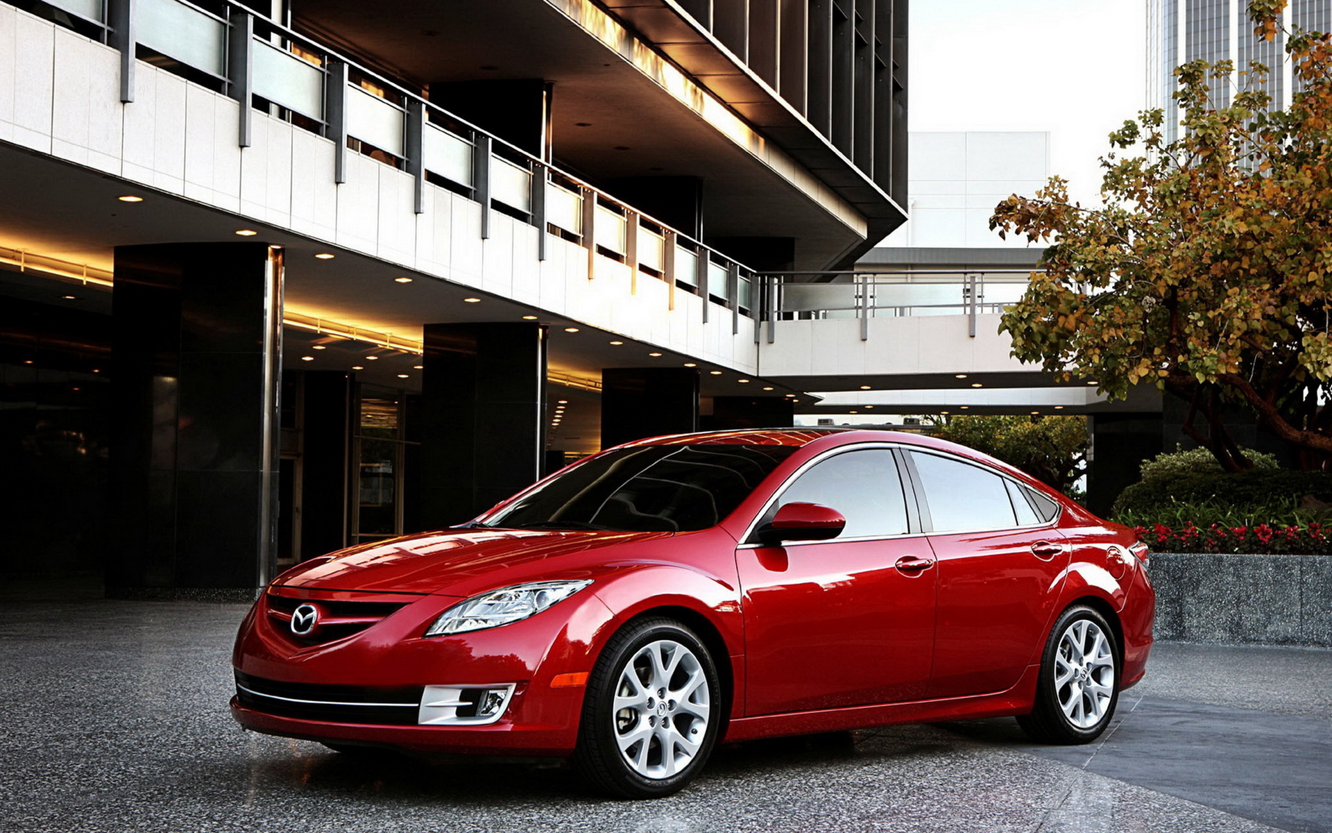 Мазда 6 обзор. Mazda 6 GH 3.7. Мазда 6 2011 красная. Mazda 6 2009. Мазда 6 2 поколение.