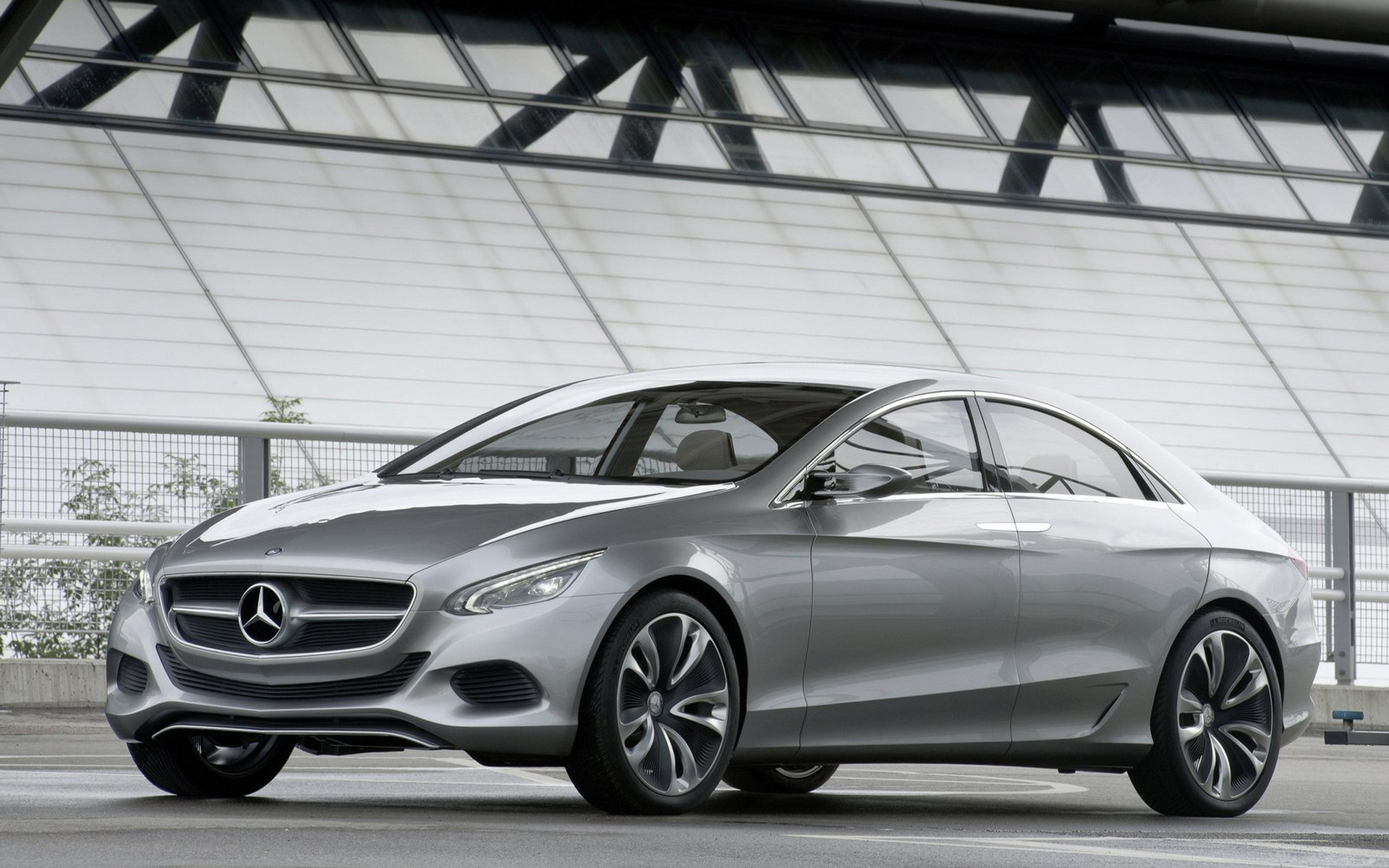 Мерседес Бенц Ф800 Концепт