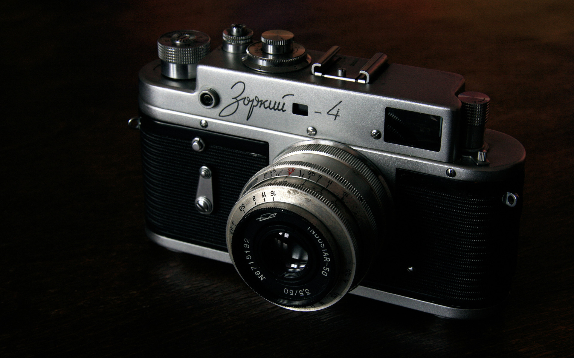 Старый фотоаппарат