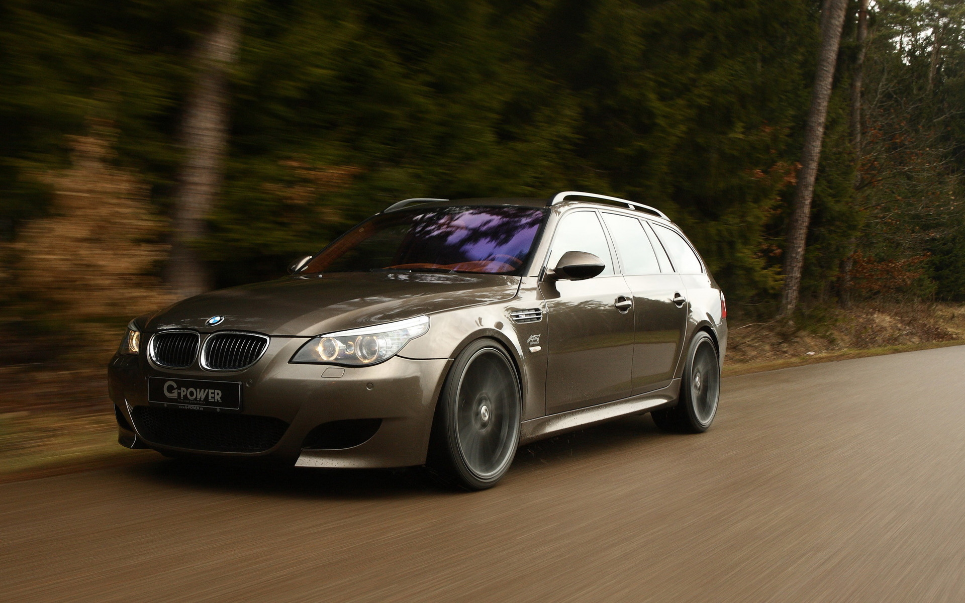 G-Power-BMW-M5-E61-Hurricane-RS-Touring - обои для рабочего стола ...