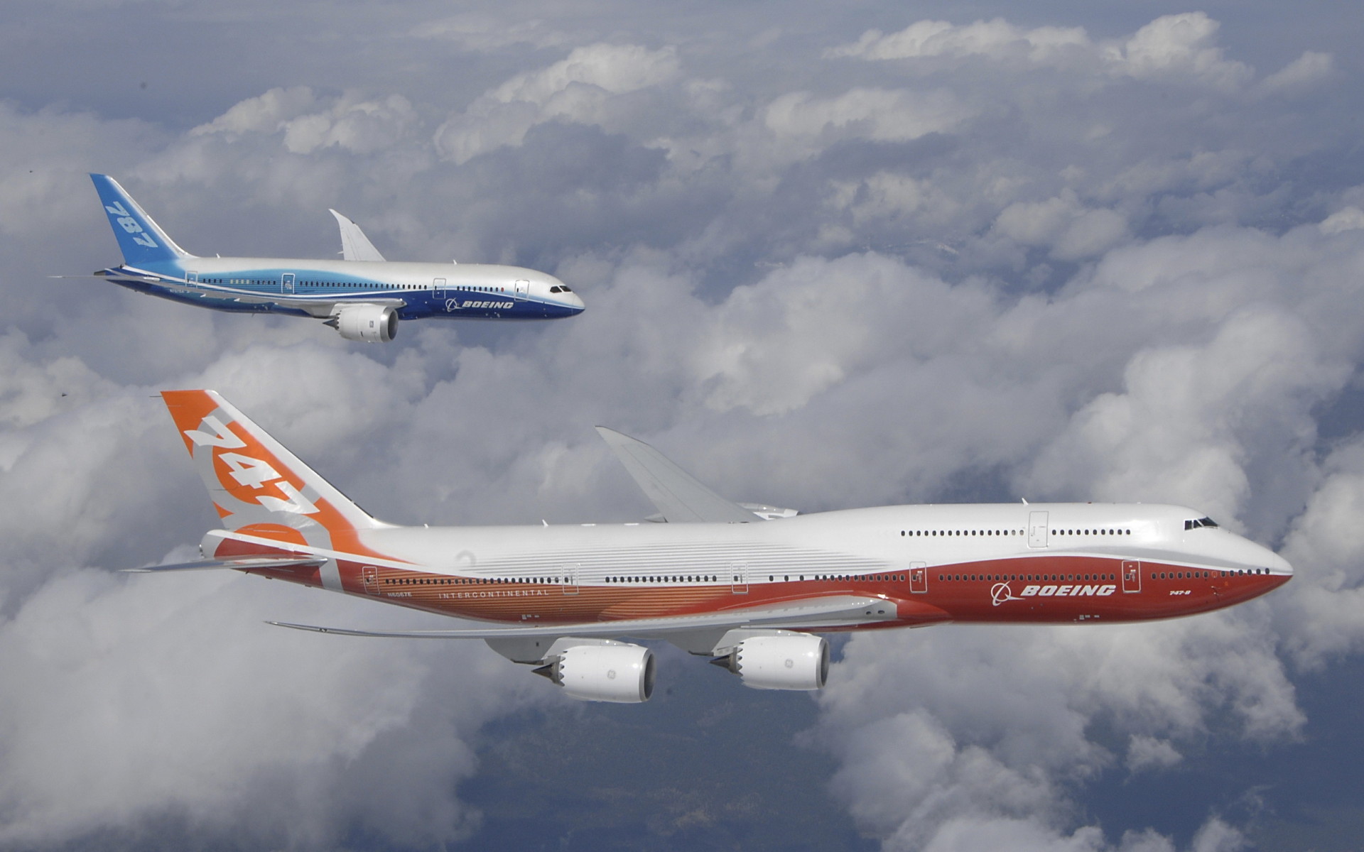 Boeing 747 and Boeing 787