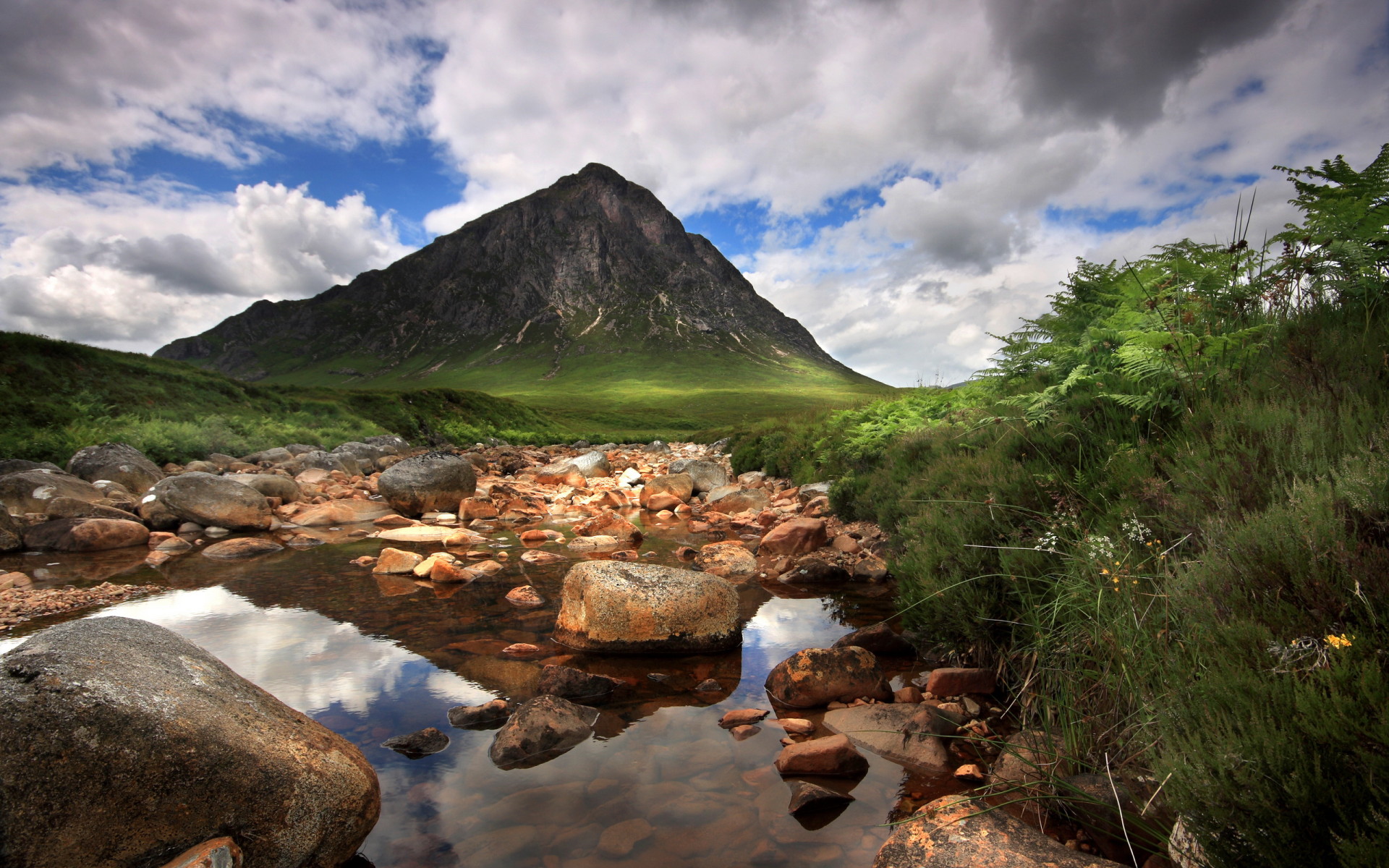 Одинокая гора