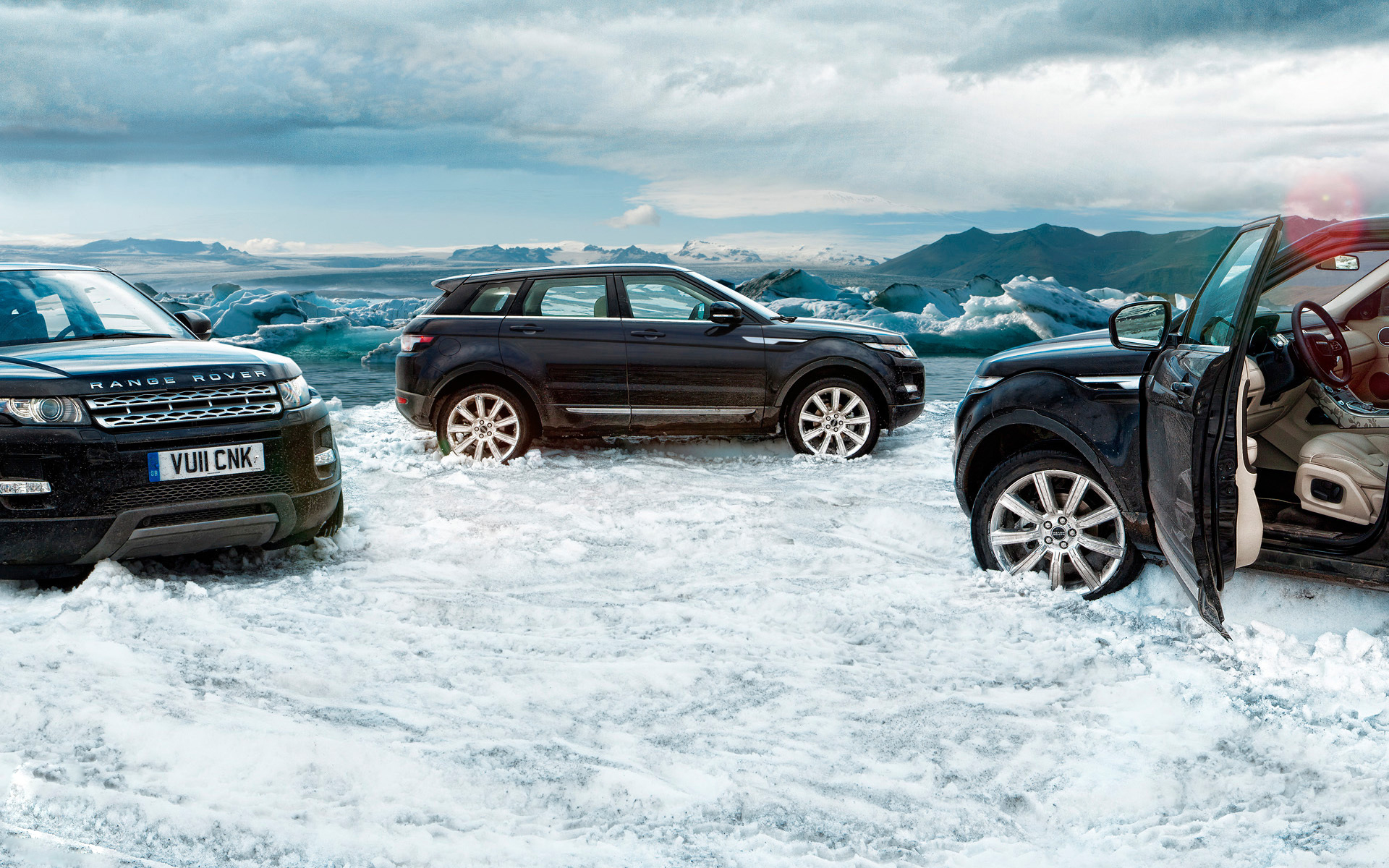 Land Rover Evoque на снегу
