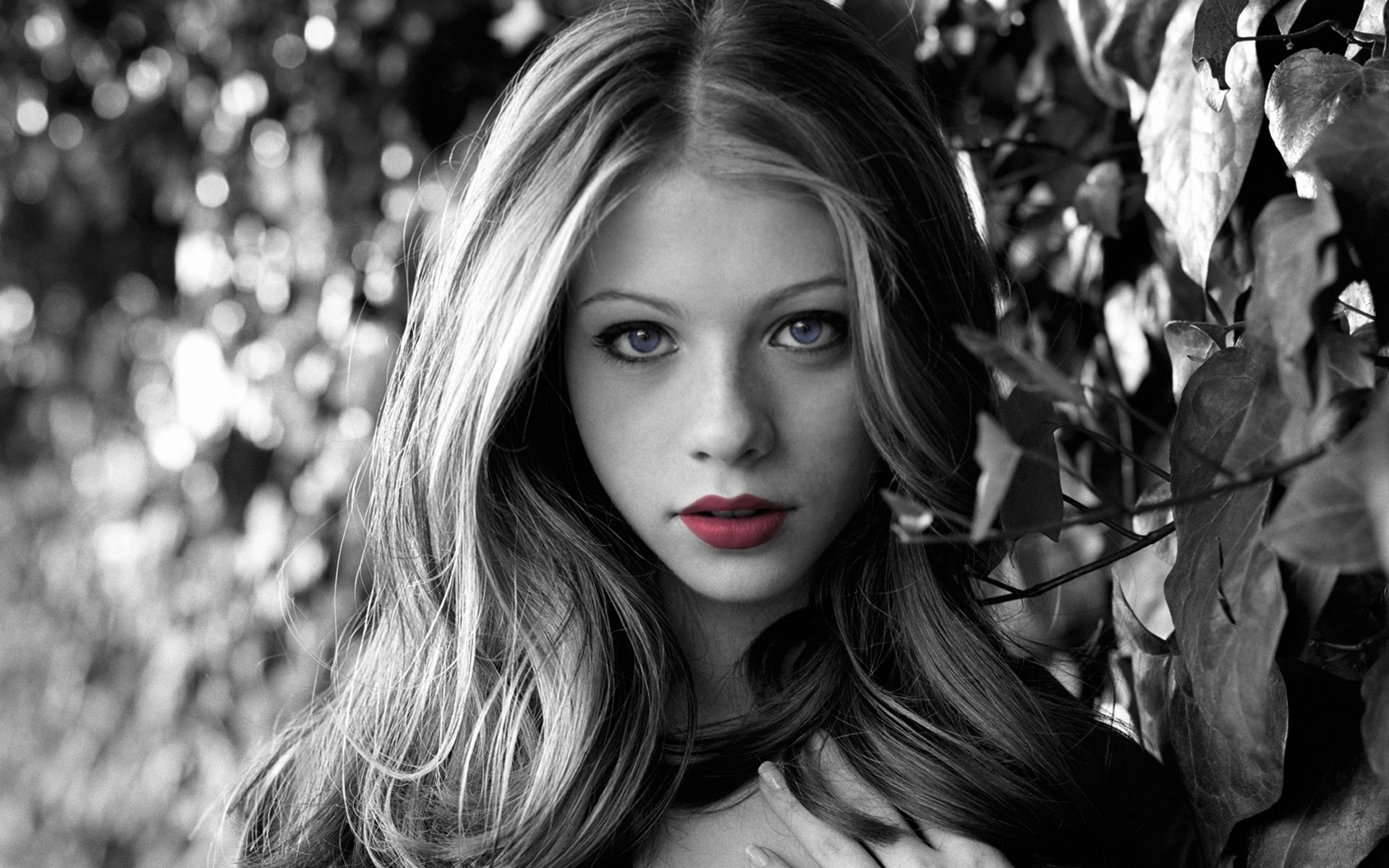 Юная няша. Michelle Trachtenberg 2023.