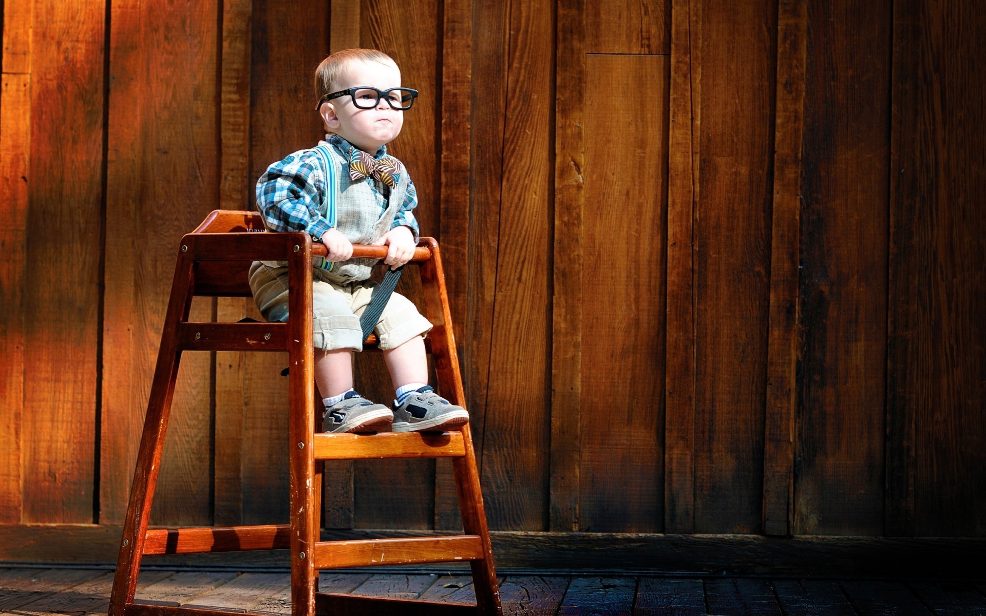 Мальчик в очках