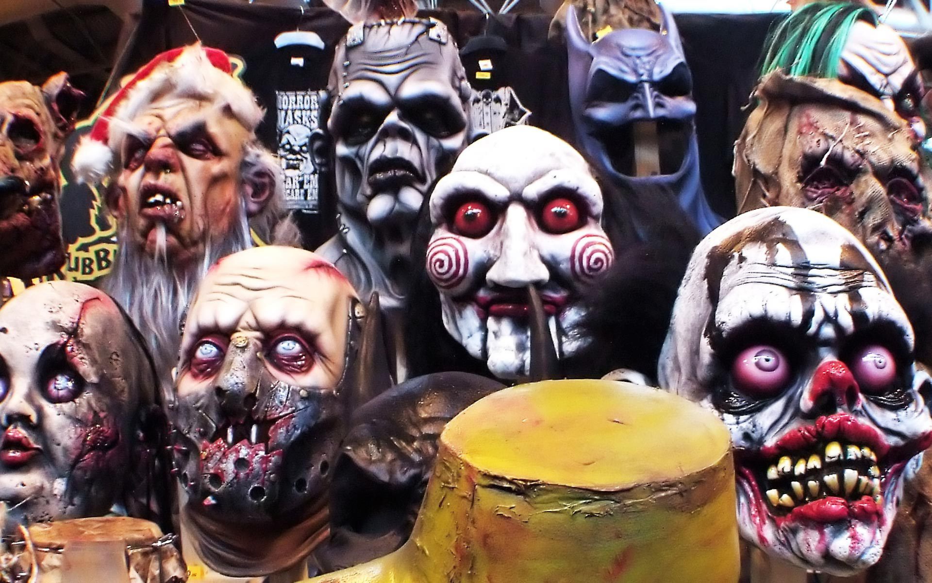 Хэллоуин группа монстров