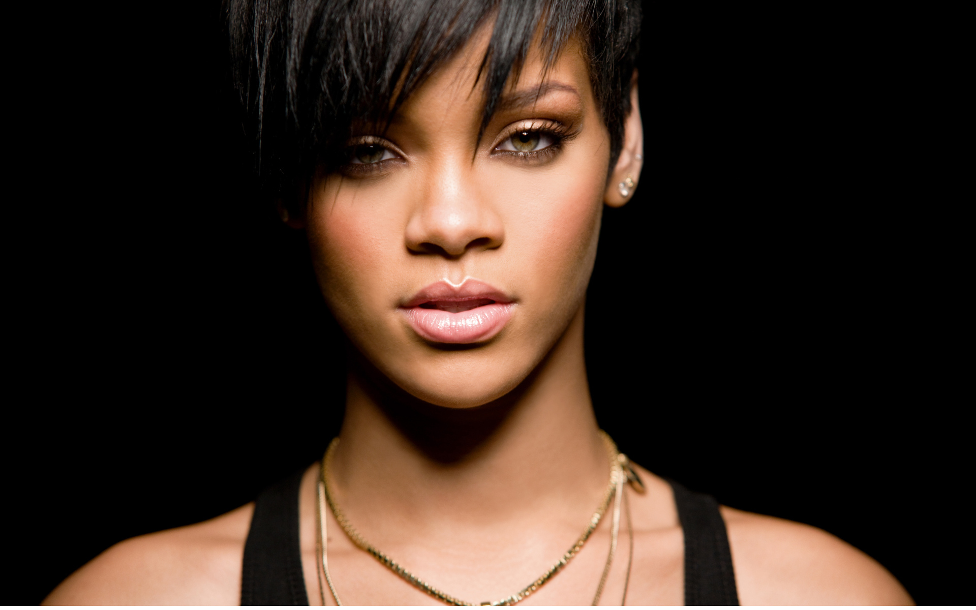 Rihanna В темноте