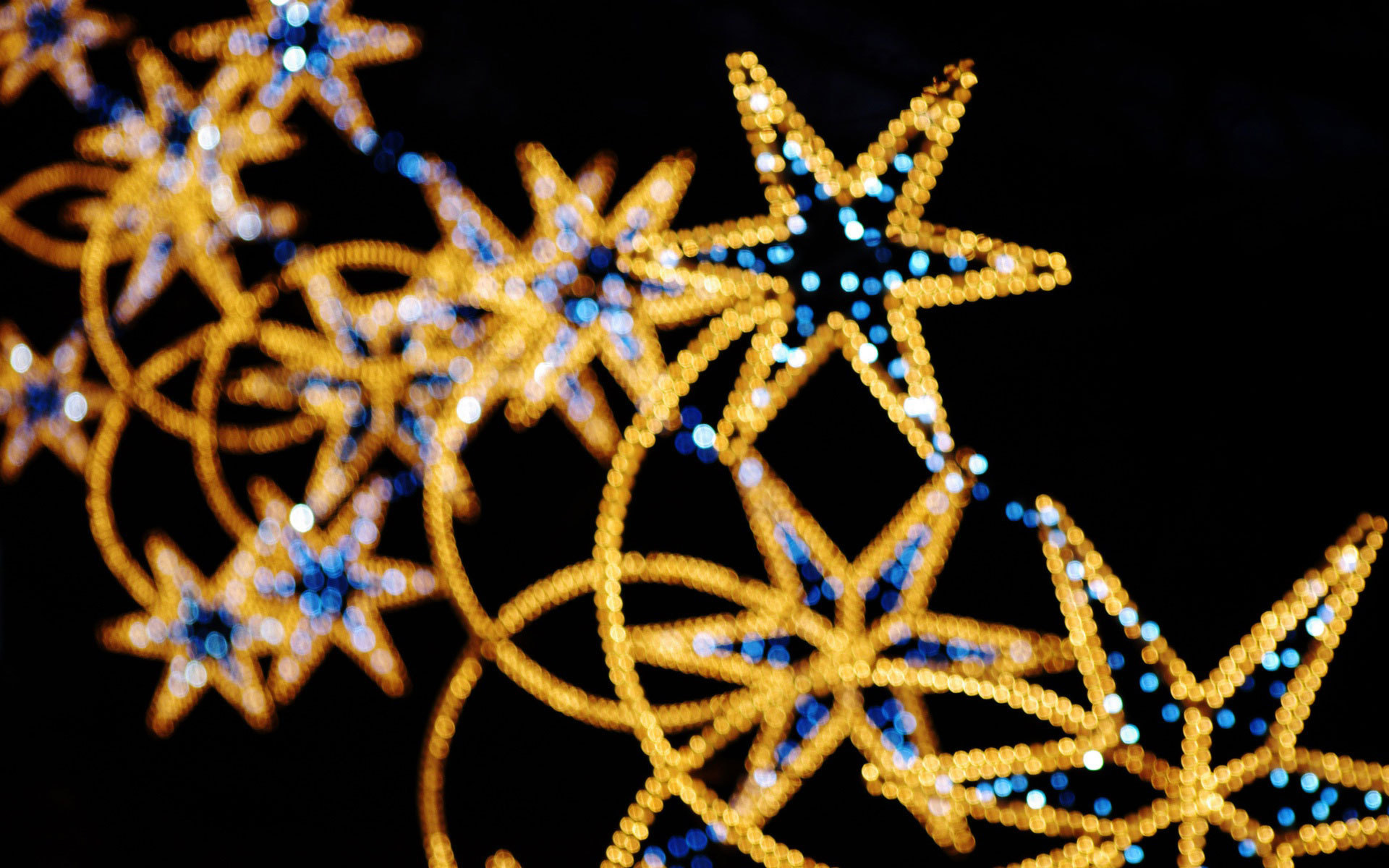 Гирлянды электрические