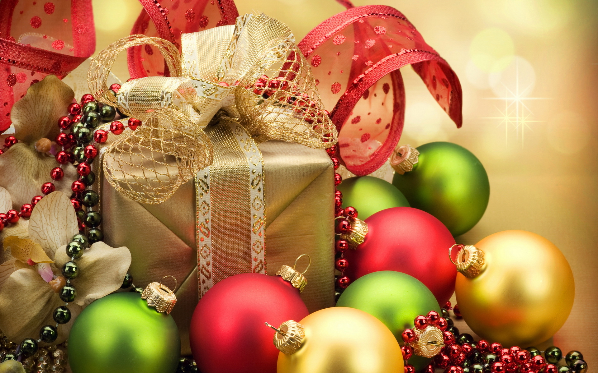 Пордарки под ёлкой в новый год